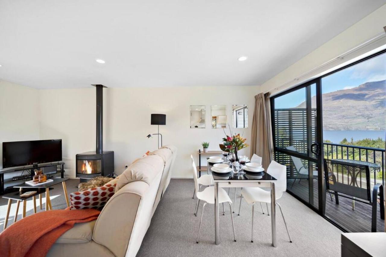 Sunshine Bay Escape - Close To *