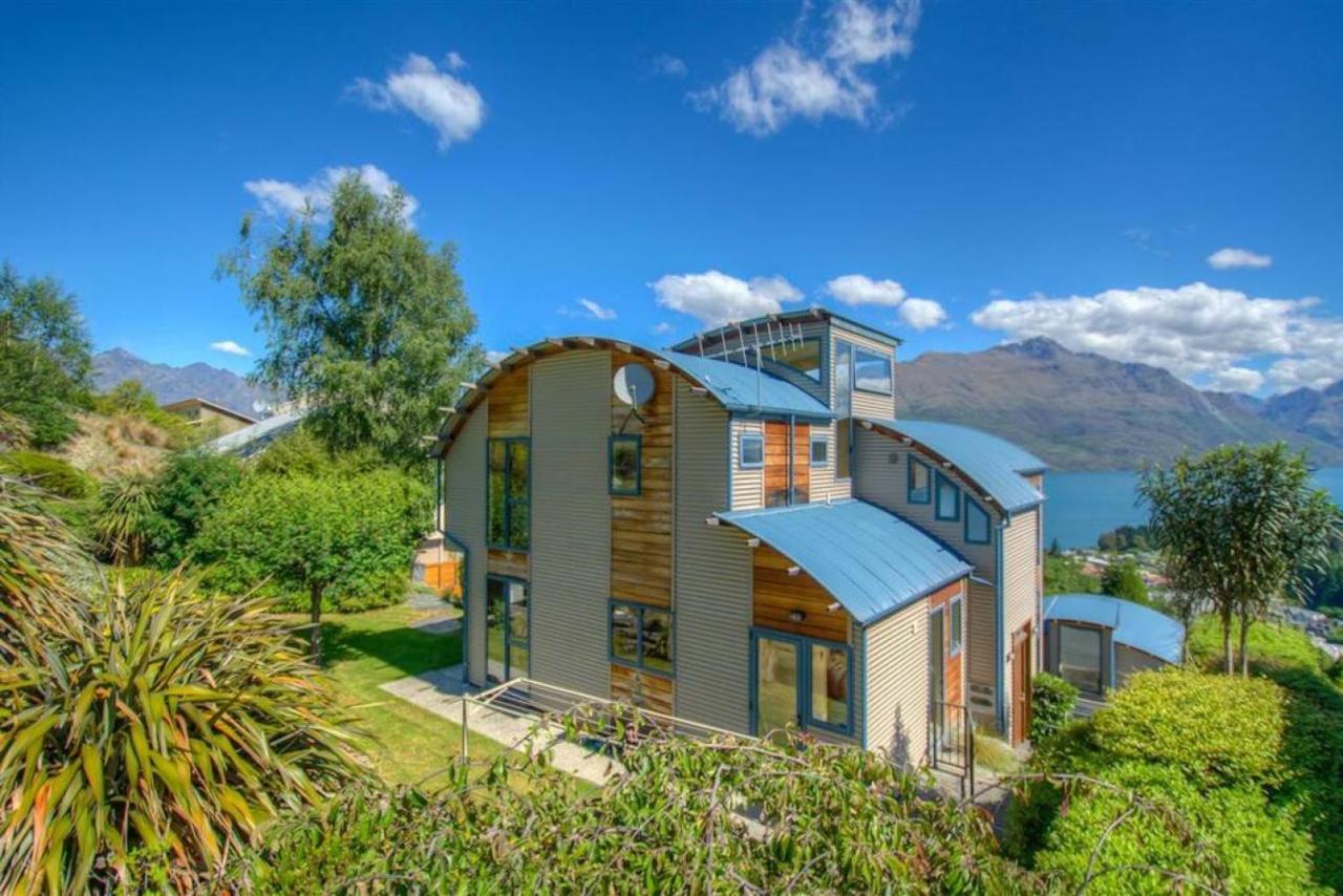 Belfast Retreat - Views And Pool Holiday home *