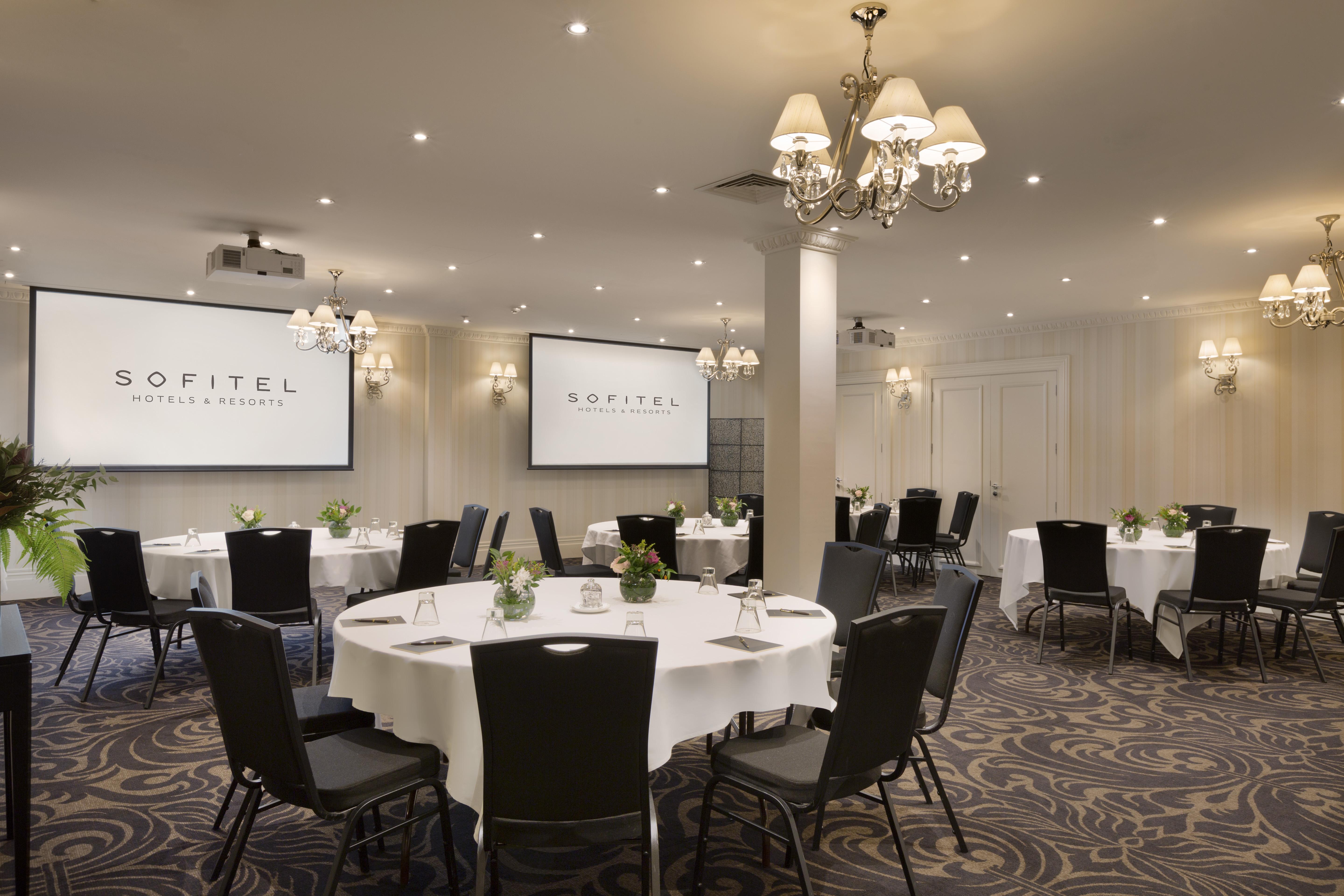 Hotel Sofitel & 5*
