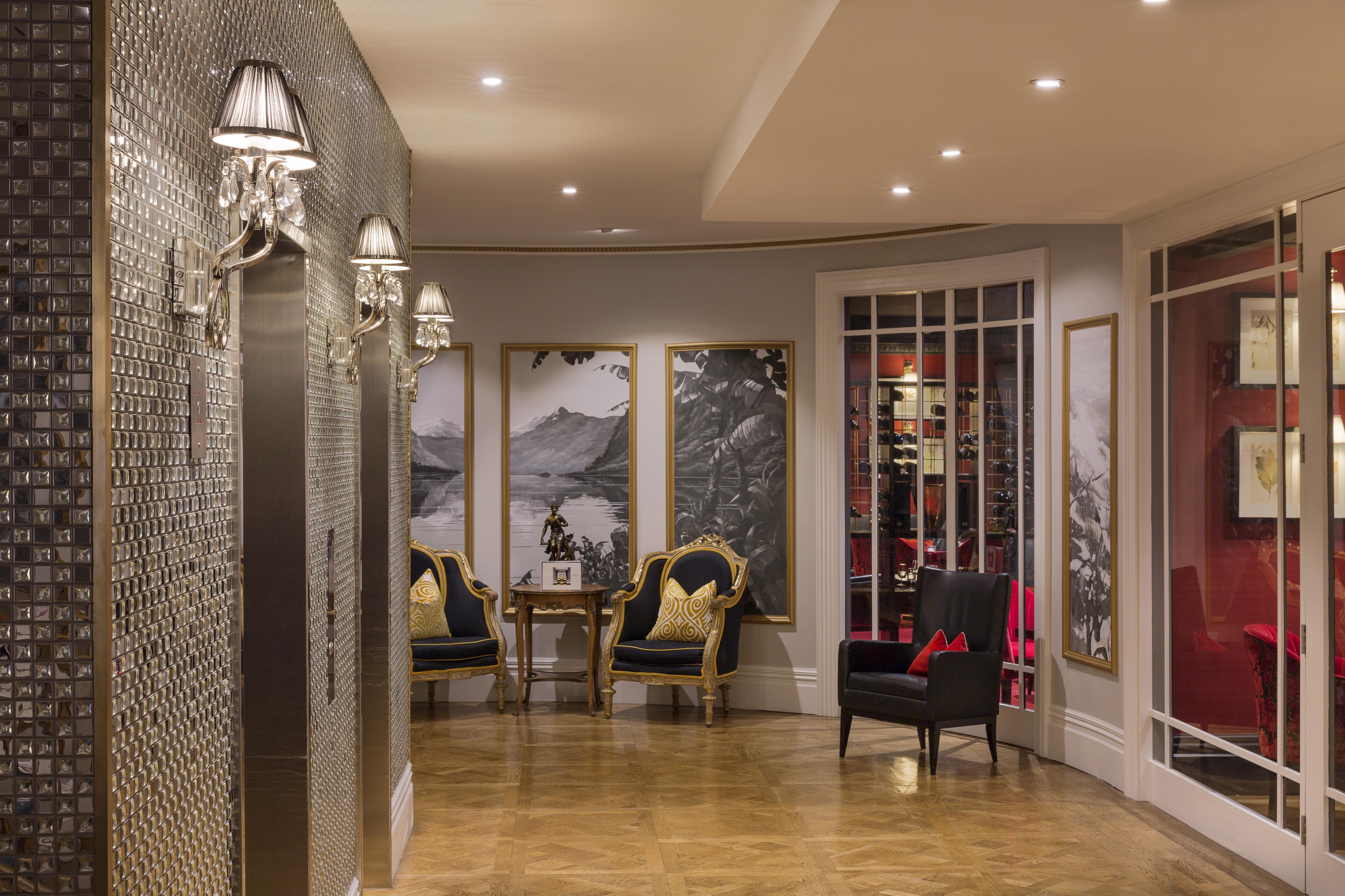 Hotel Sofitel & 5*