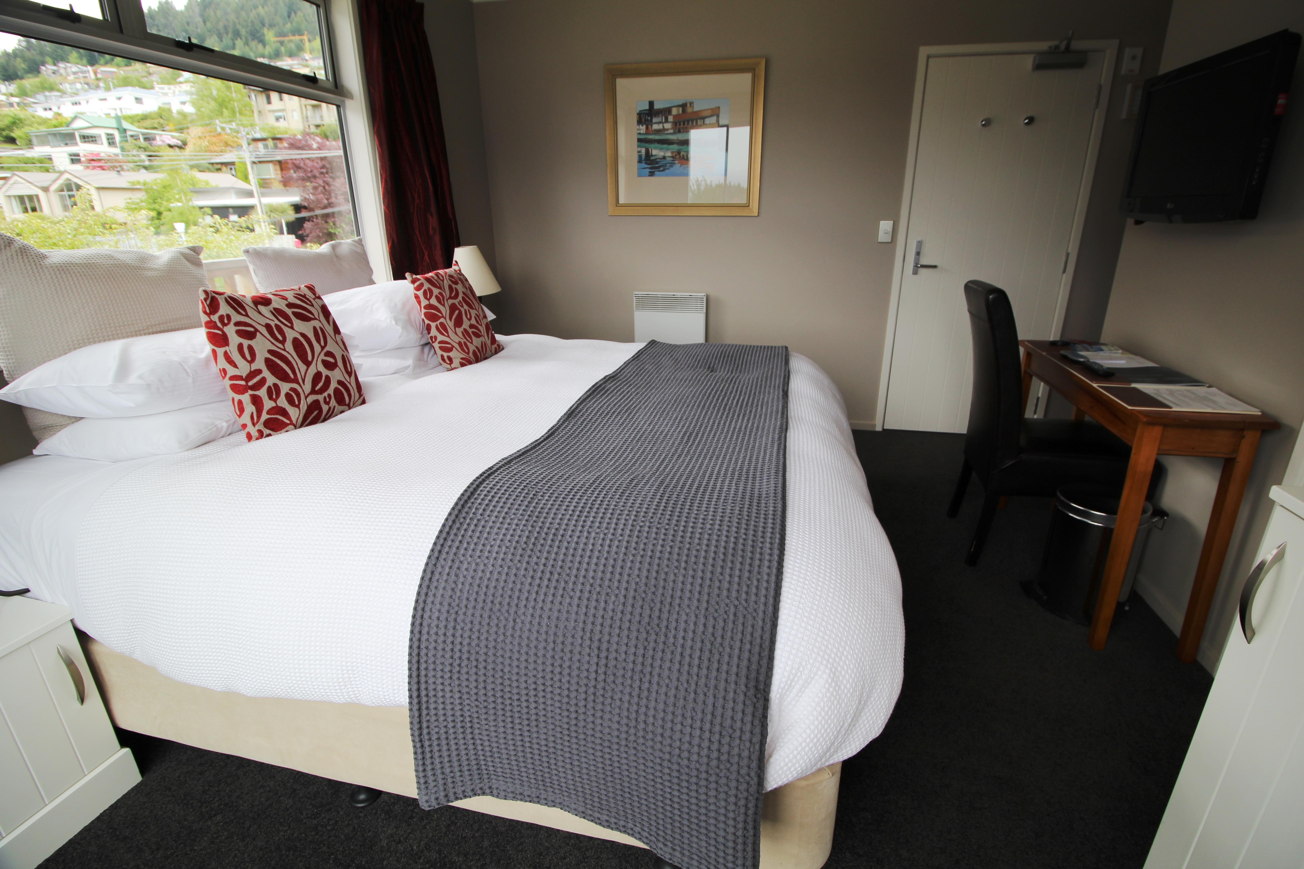 Bed & Breakfast Chalet Queenstown 4*