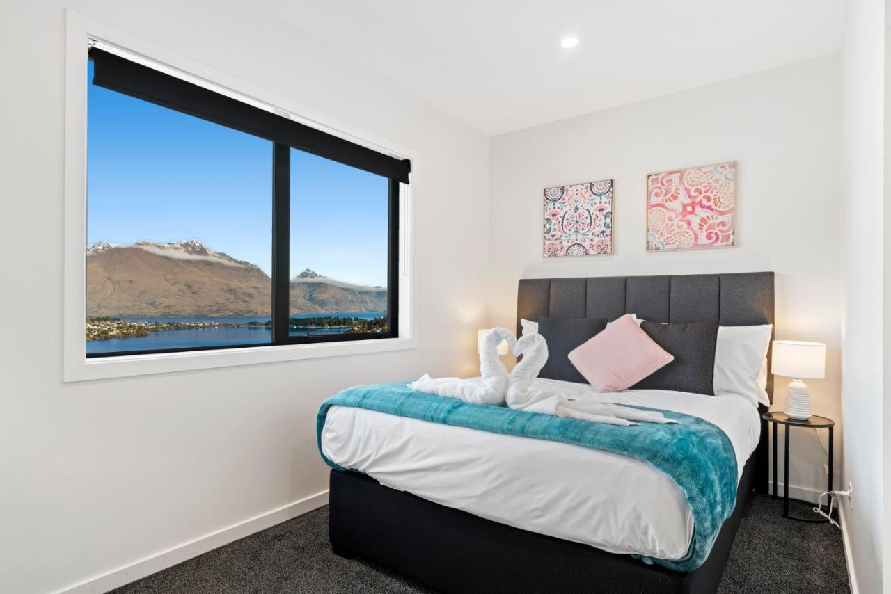 A Luckie Charm - 5-bedroom Townhouse With Spectacular View Queenstown