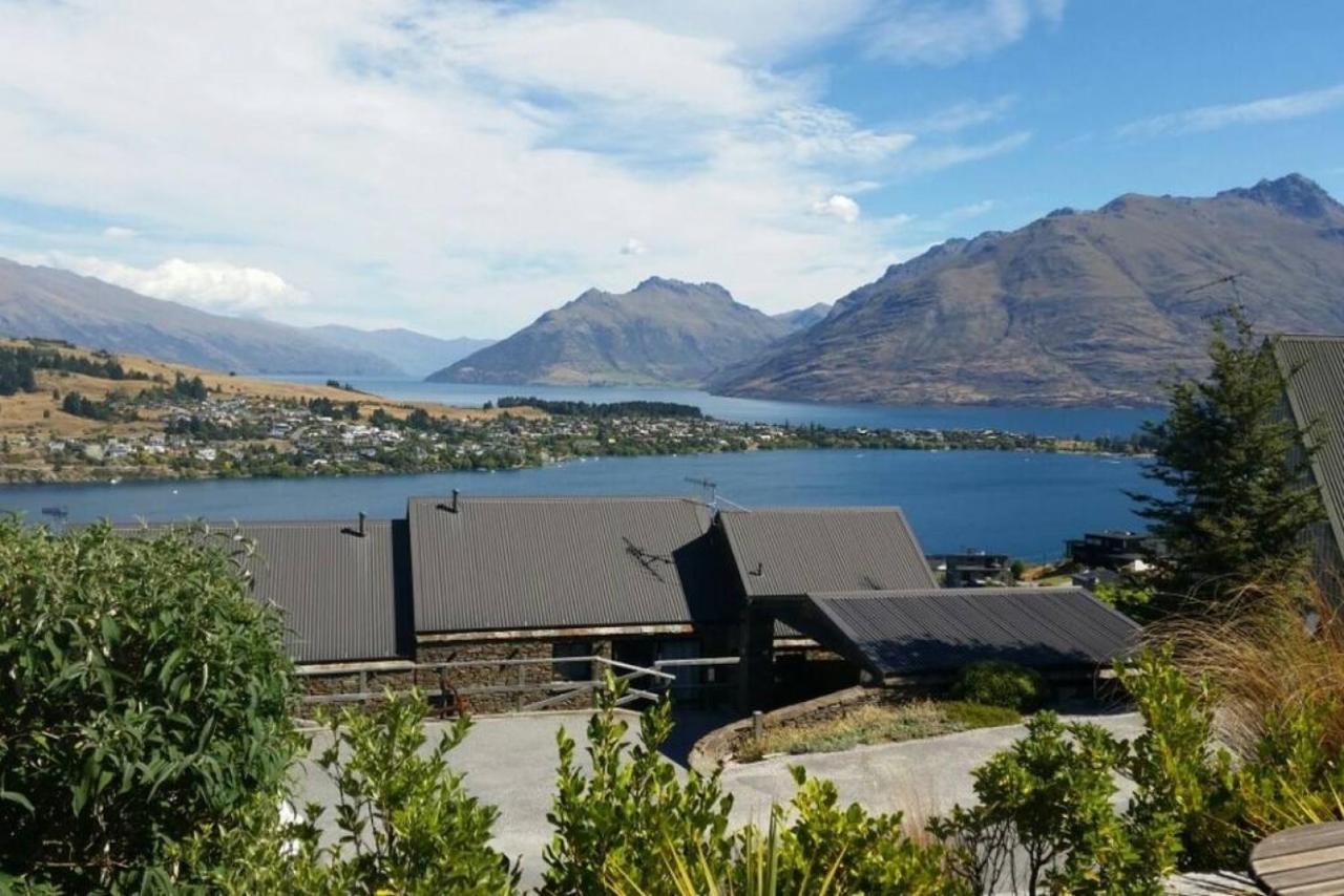 Goldleaf Hill - Pool Holiday home Queenstown