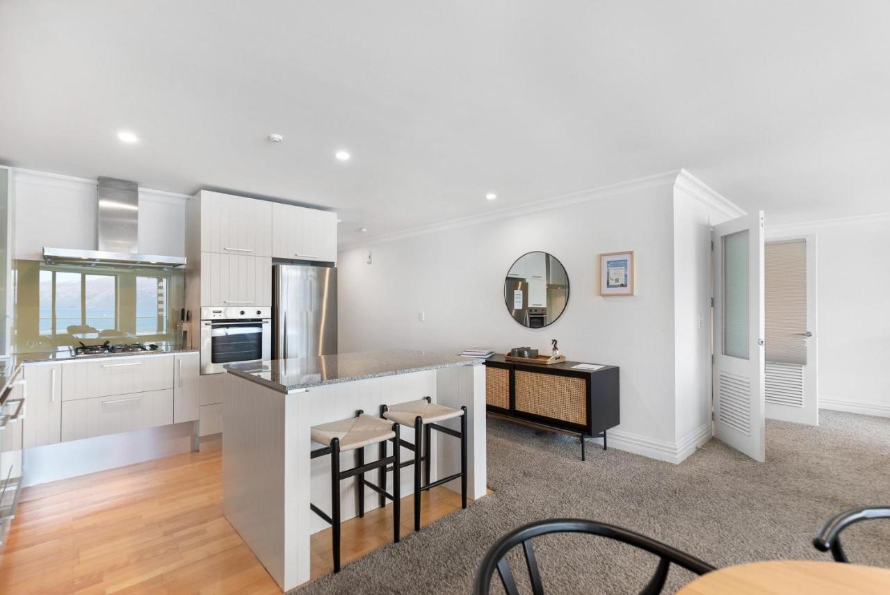 Apartment Beacon Lakeside Luxury 908 - 2 Bedroom