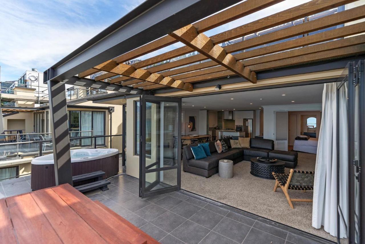 Beacon Lakeside Luxury 908 - 2 Bedroom Queenstown
