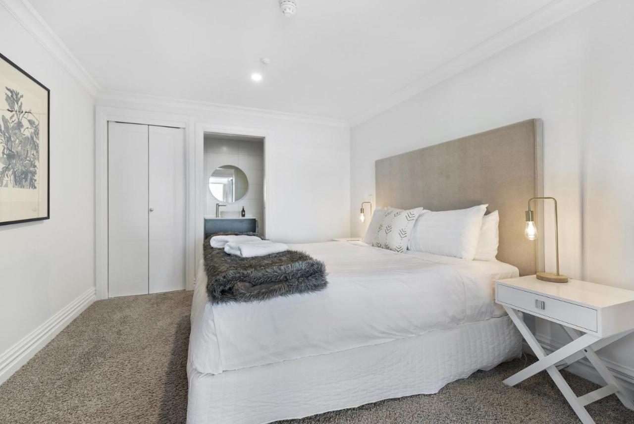 Beacon Lakeside Luxury 908 - 2 Bedroom Queenstown