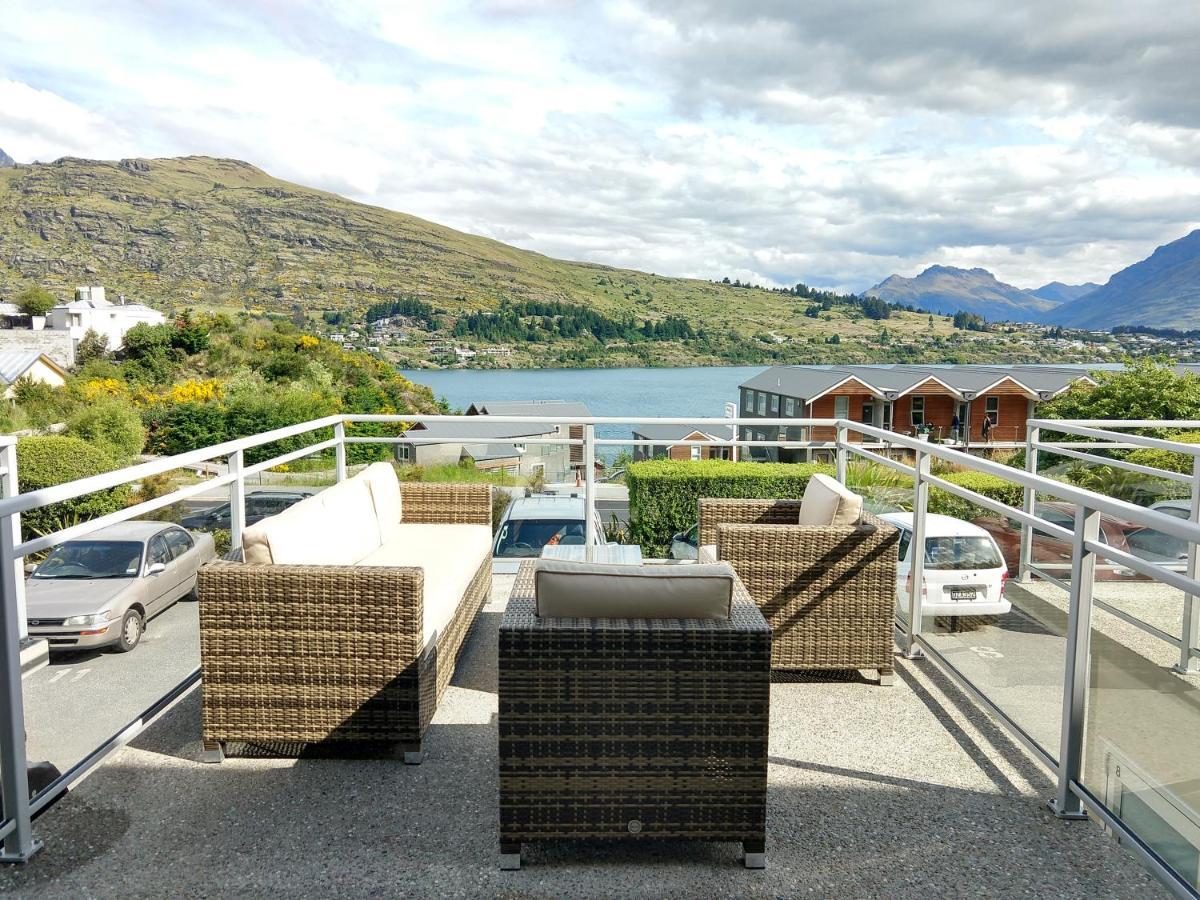 Apartment Remarkable Lakeview Two Bedroom Queenstown