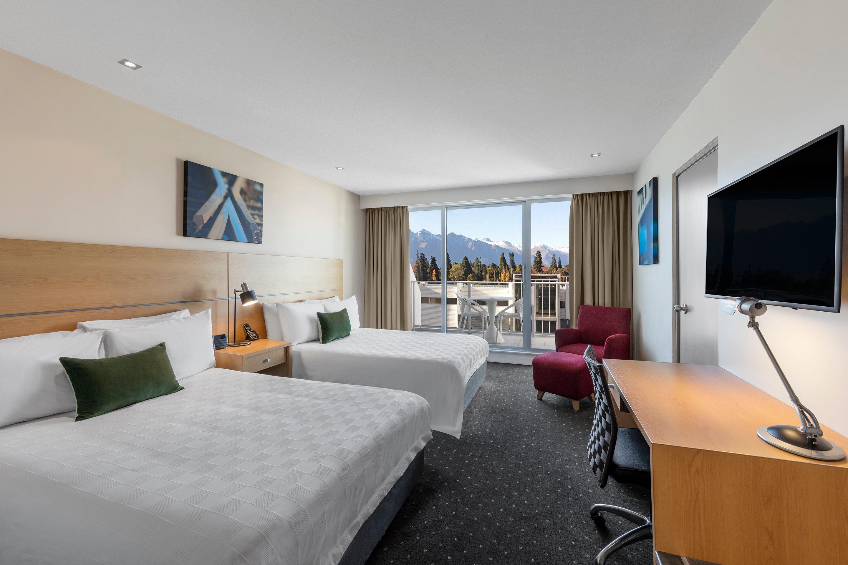Crowne Plaza By Ihg