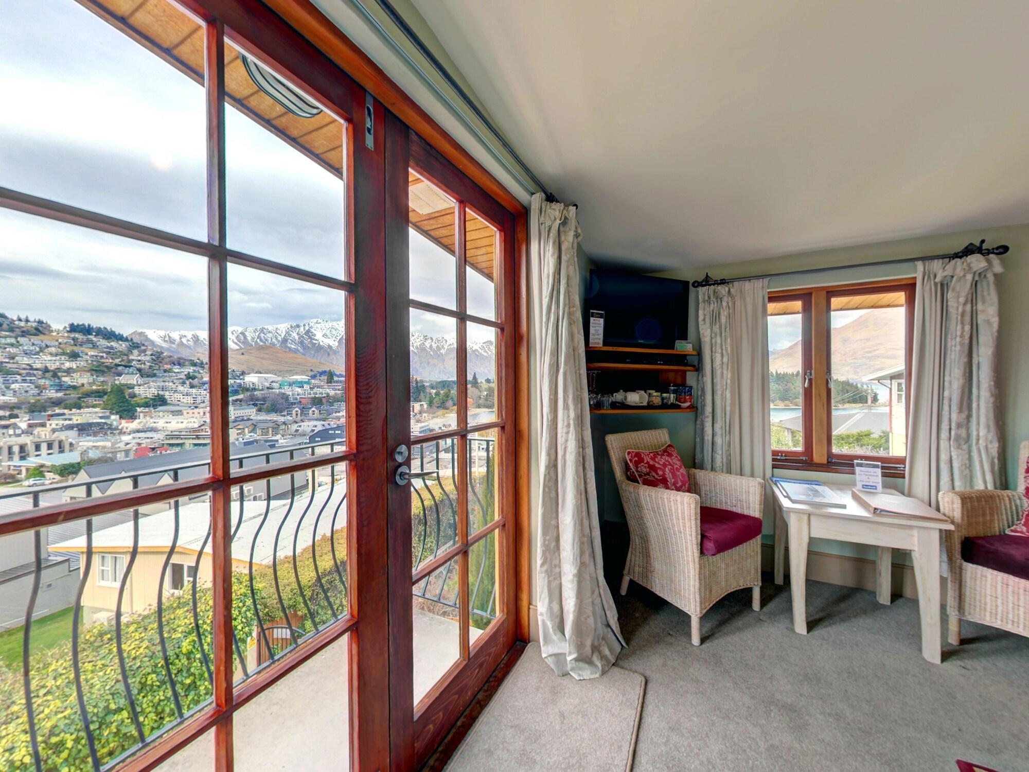 Bed & Breakfast Browns Boutique 4*