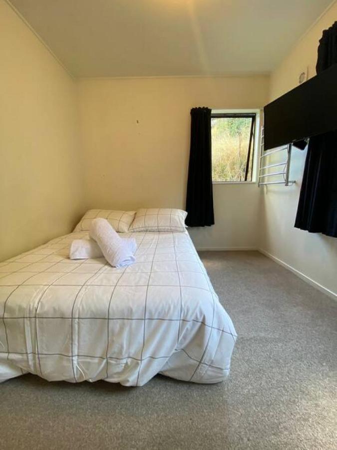 Small, Affordable Private Room In A 7 Bedroom Shared House - The Bella'S Room5 *
