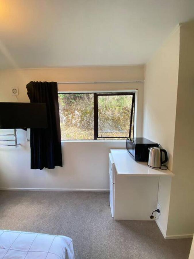 Small, Affordable Private Room In A 7 Bedroom Shared House - The Bella'S Room5 Queenstown