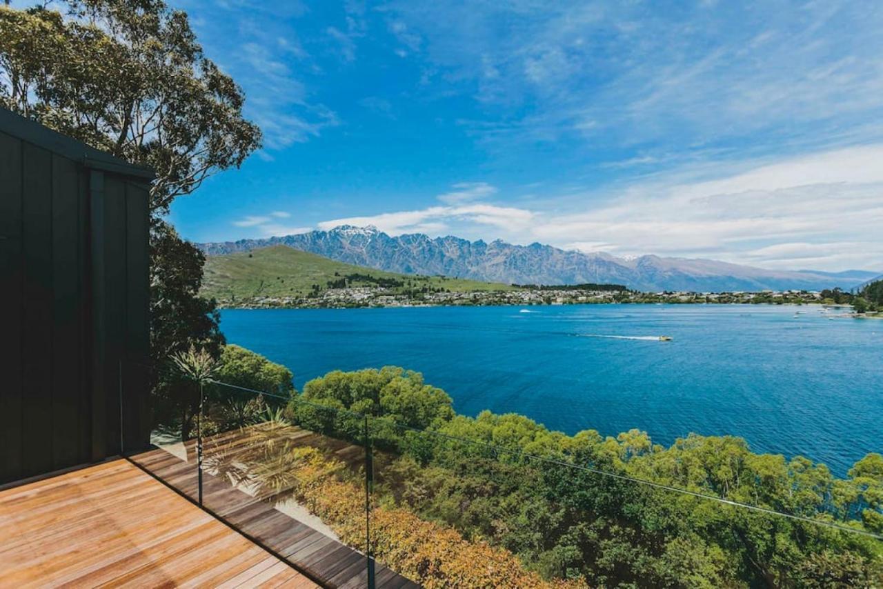 Lakehouse Joela - Award Winning Luxury Holiday home