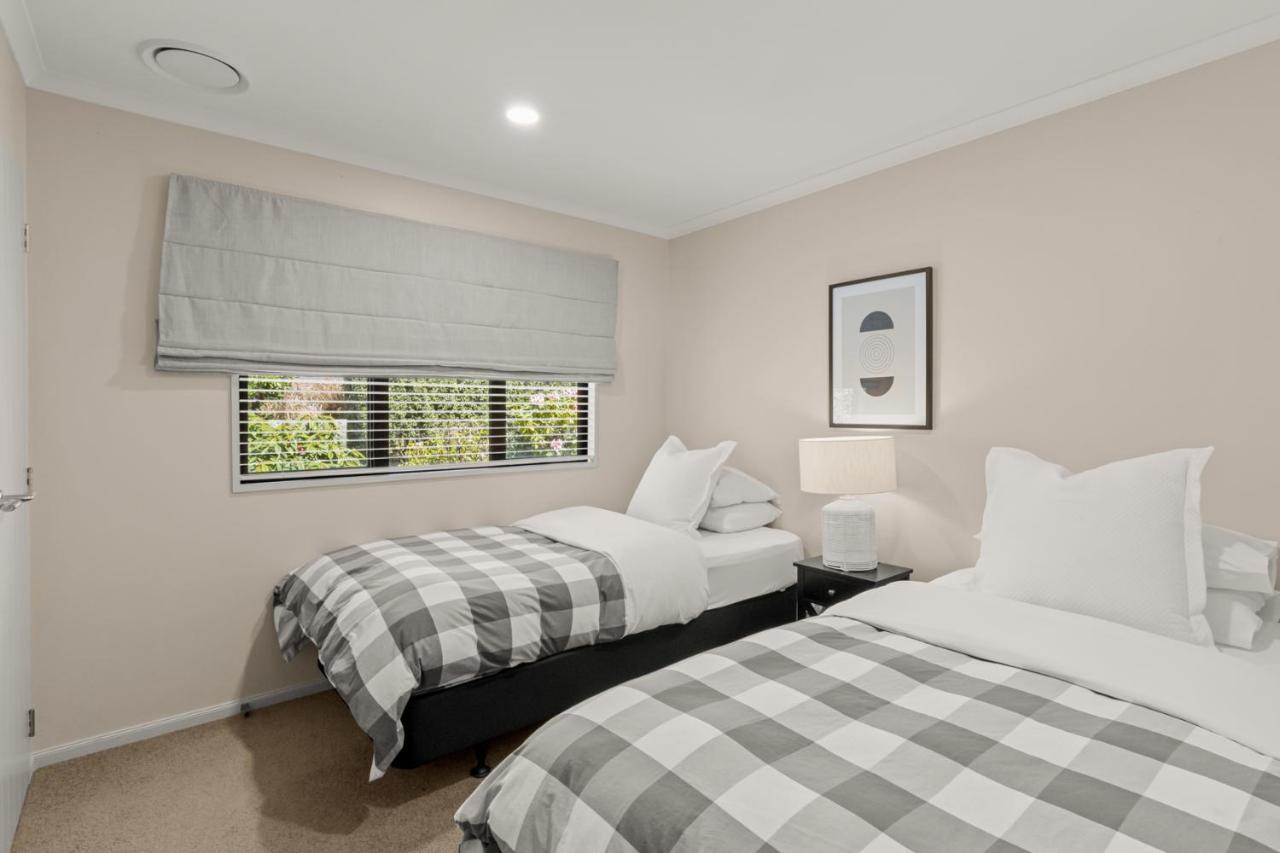 Quail's Nest, - Luxury & Garden Holiday home Queenstown