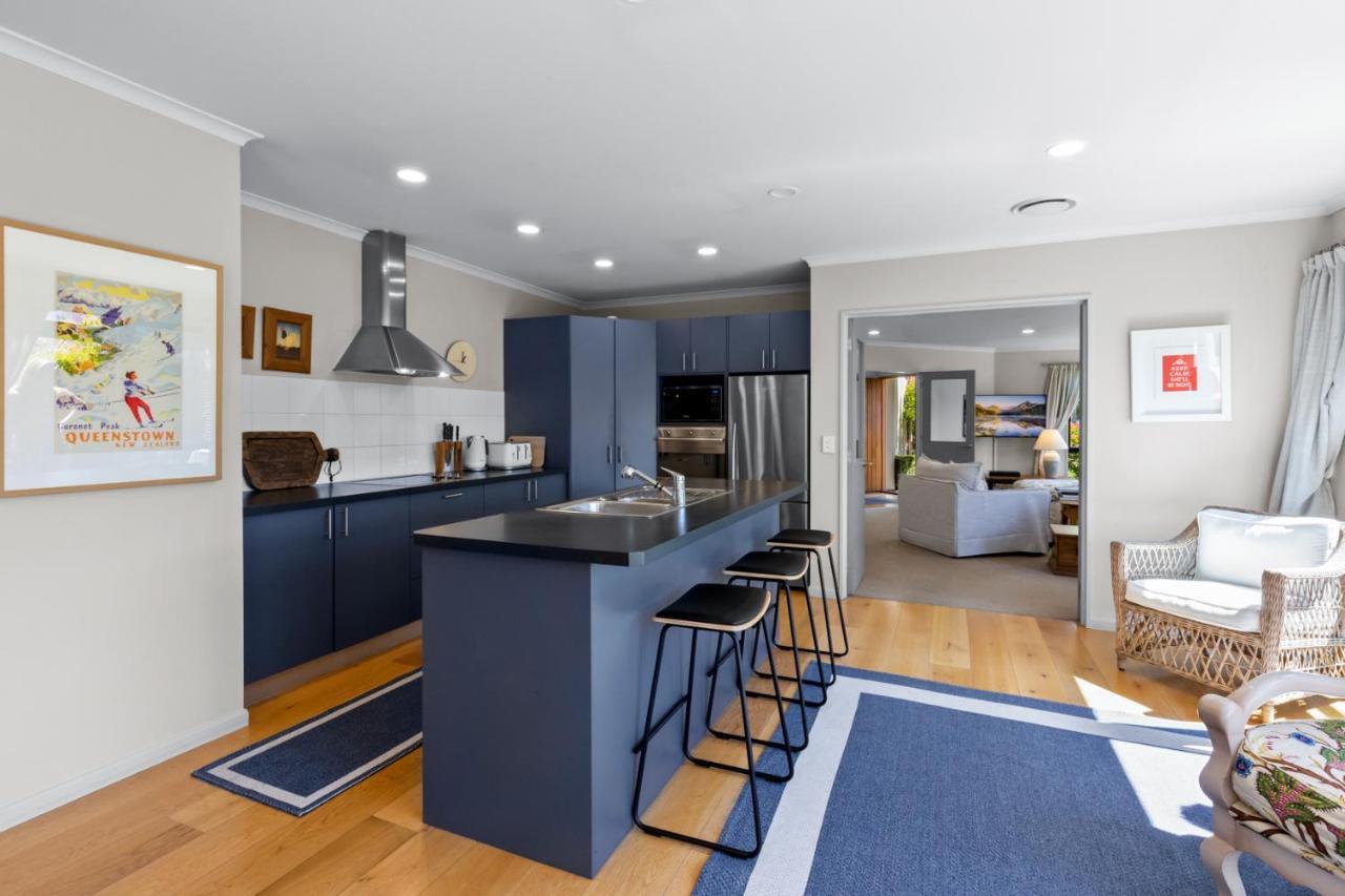 Quail's Nest, - Luxury & Garden Queenstown