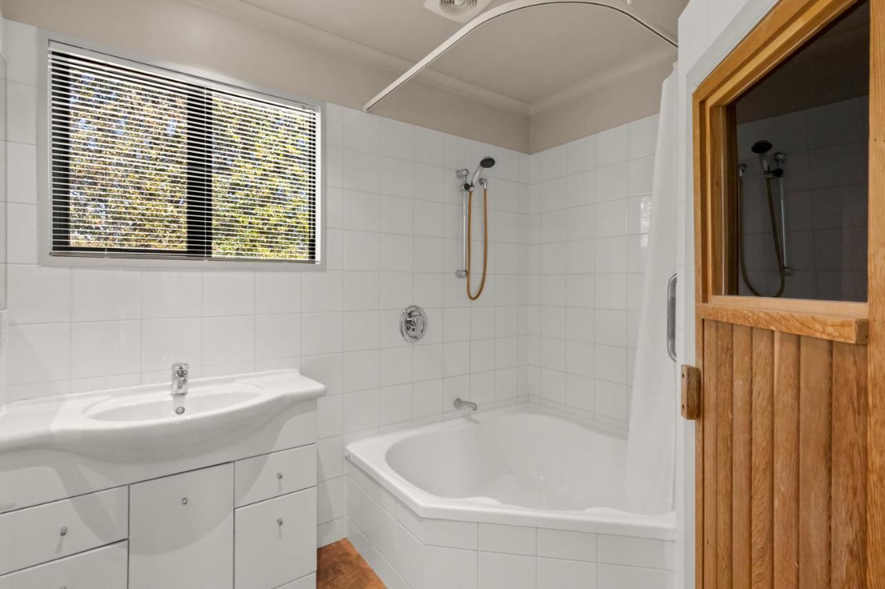 Quail's Nest, - Luxury & Garden Holiday home *