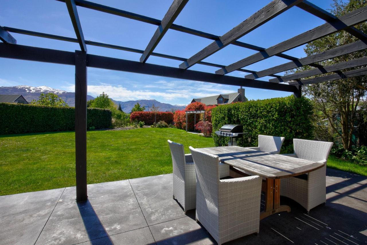 Quail's Nest, - Luxury & Garden