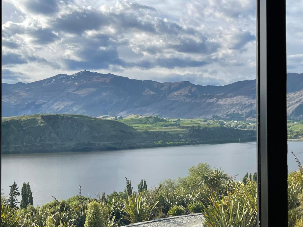 Lake View La Hay 66