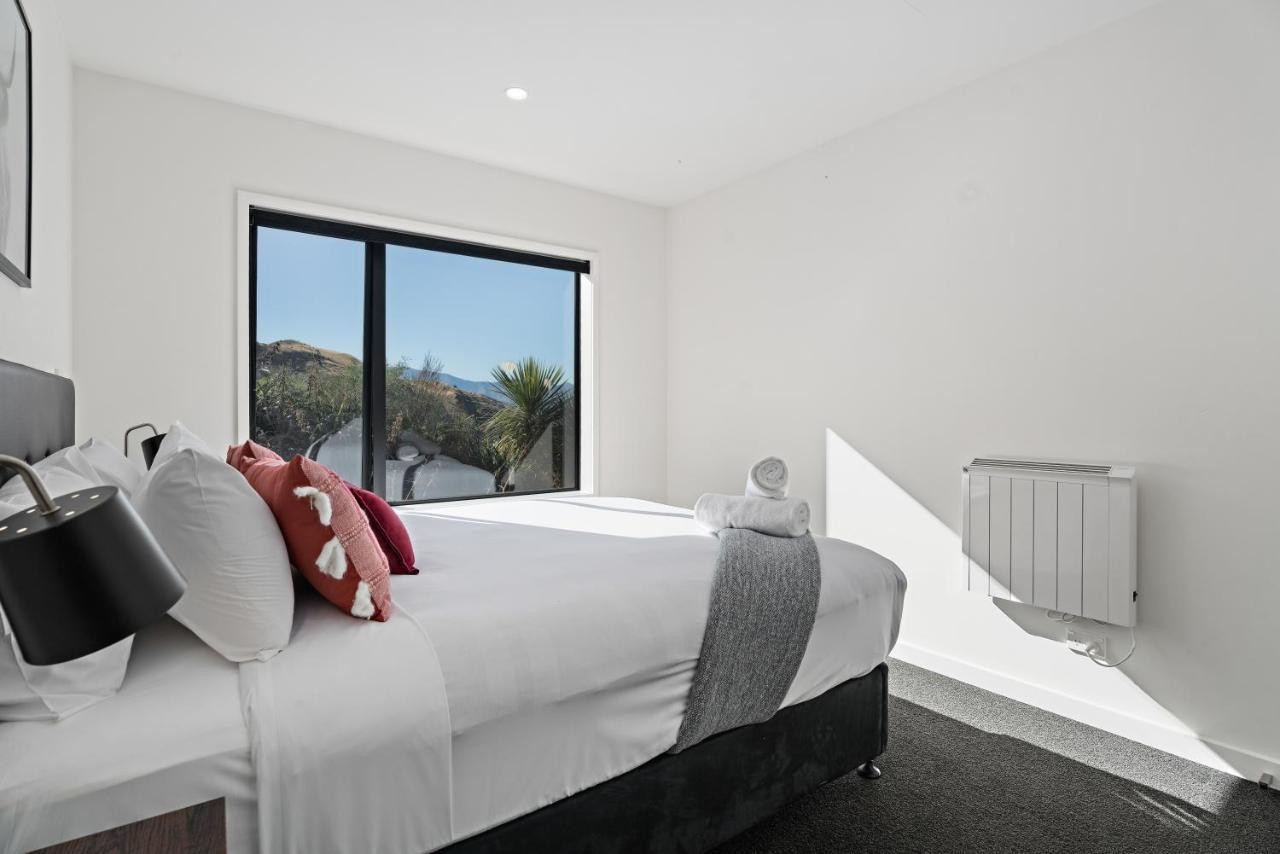 Style & Tranquillity - 4 Bedroom House * Queenstown