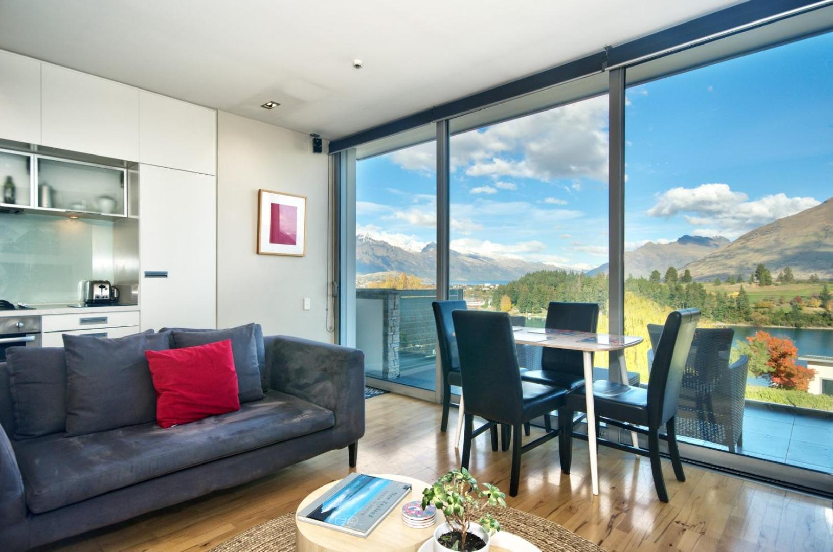 Pure Retreat View Apartment *