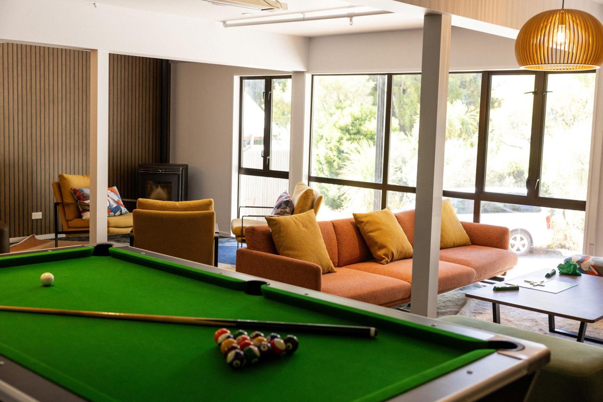 Hostel Haka House Lakefront