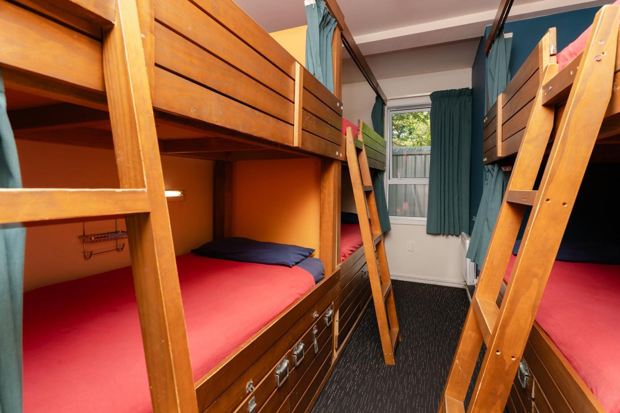 Hostel Haka House