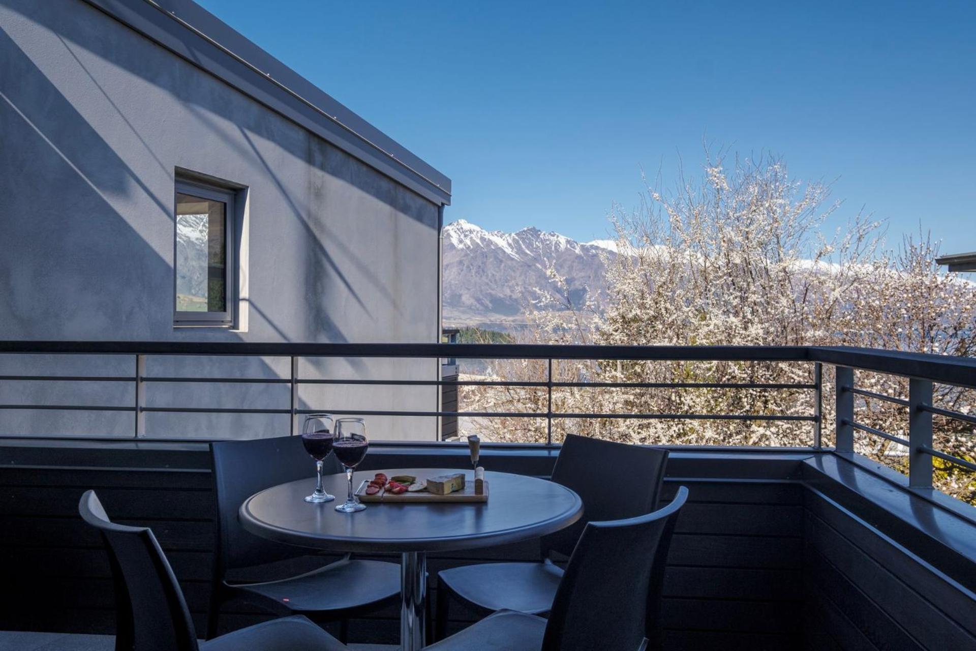 Apartment The Alps Two Bedroom *