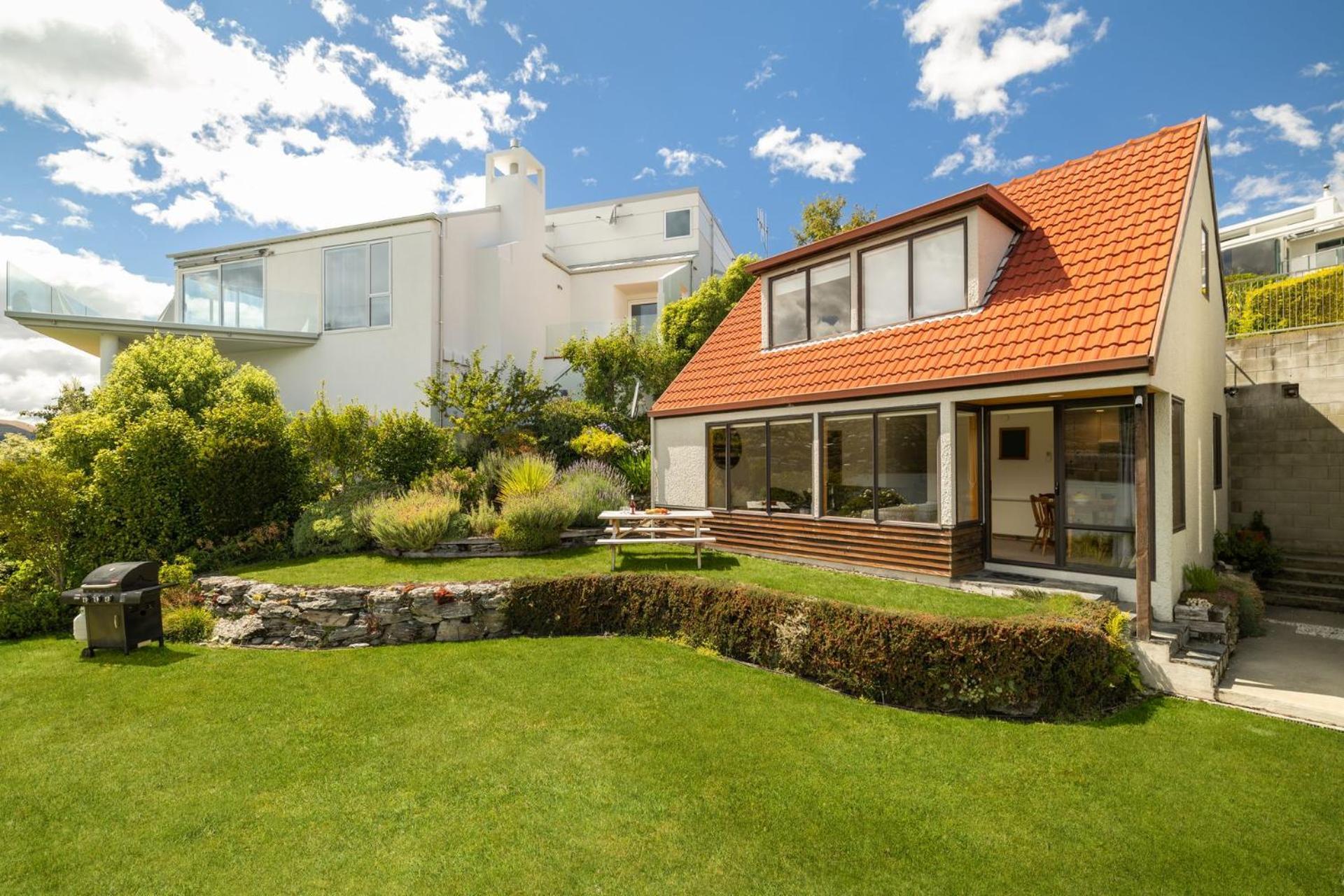 Lakefront Holiday home Queenstown