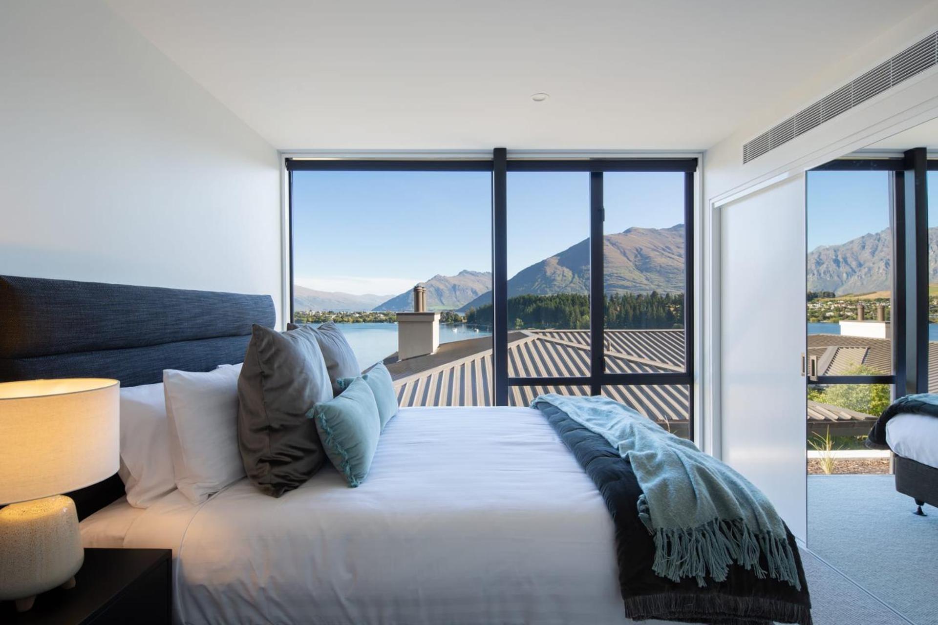 Lakehouse 4- Free Parking- Walk To Town- Air Con *