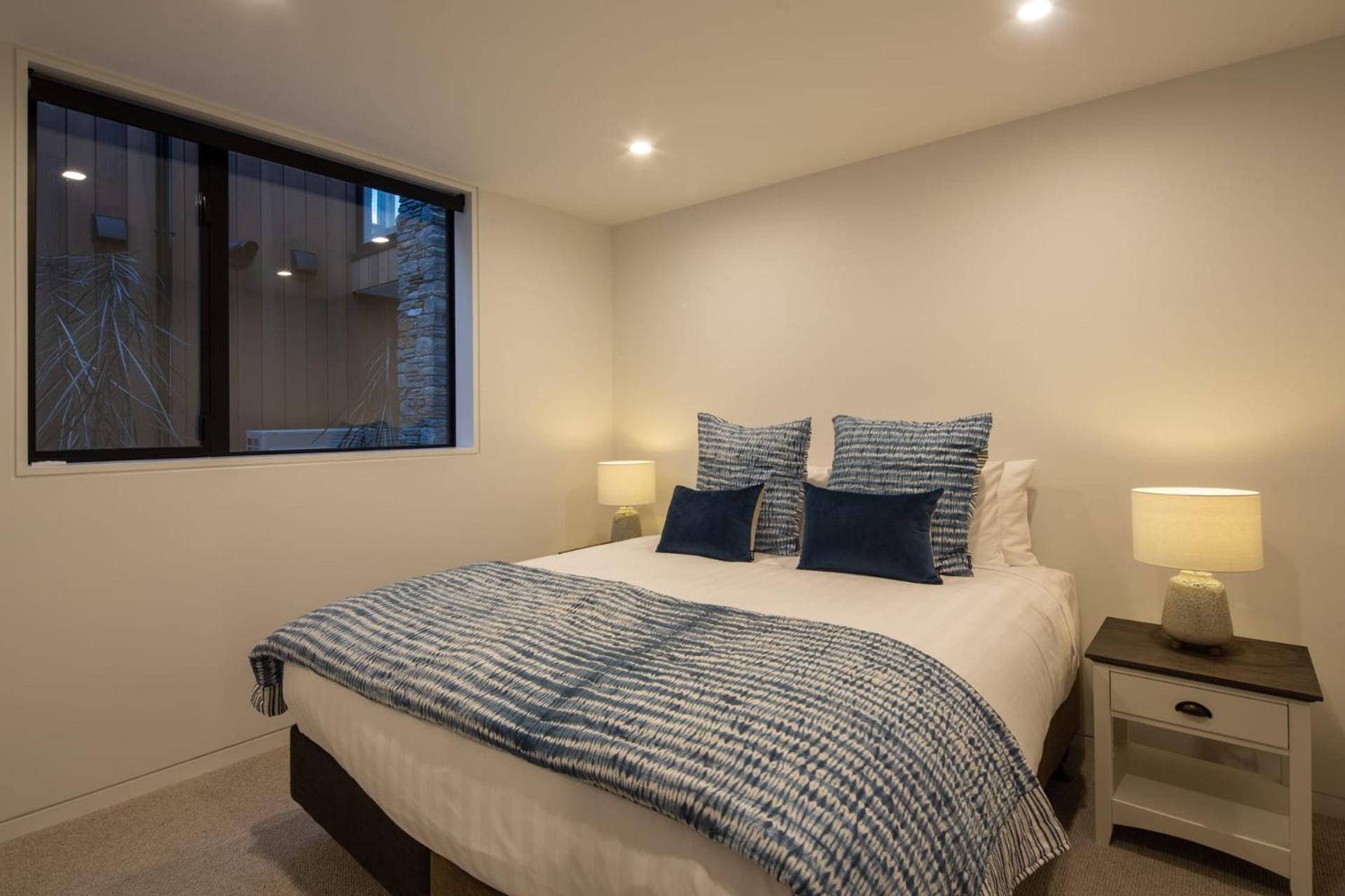 Lakehouse 4- Free Parking- Walk To Town- Air Con Queenstown
