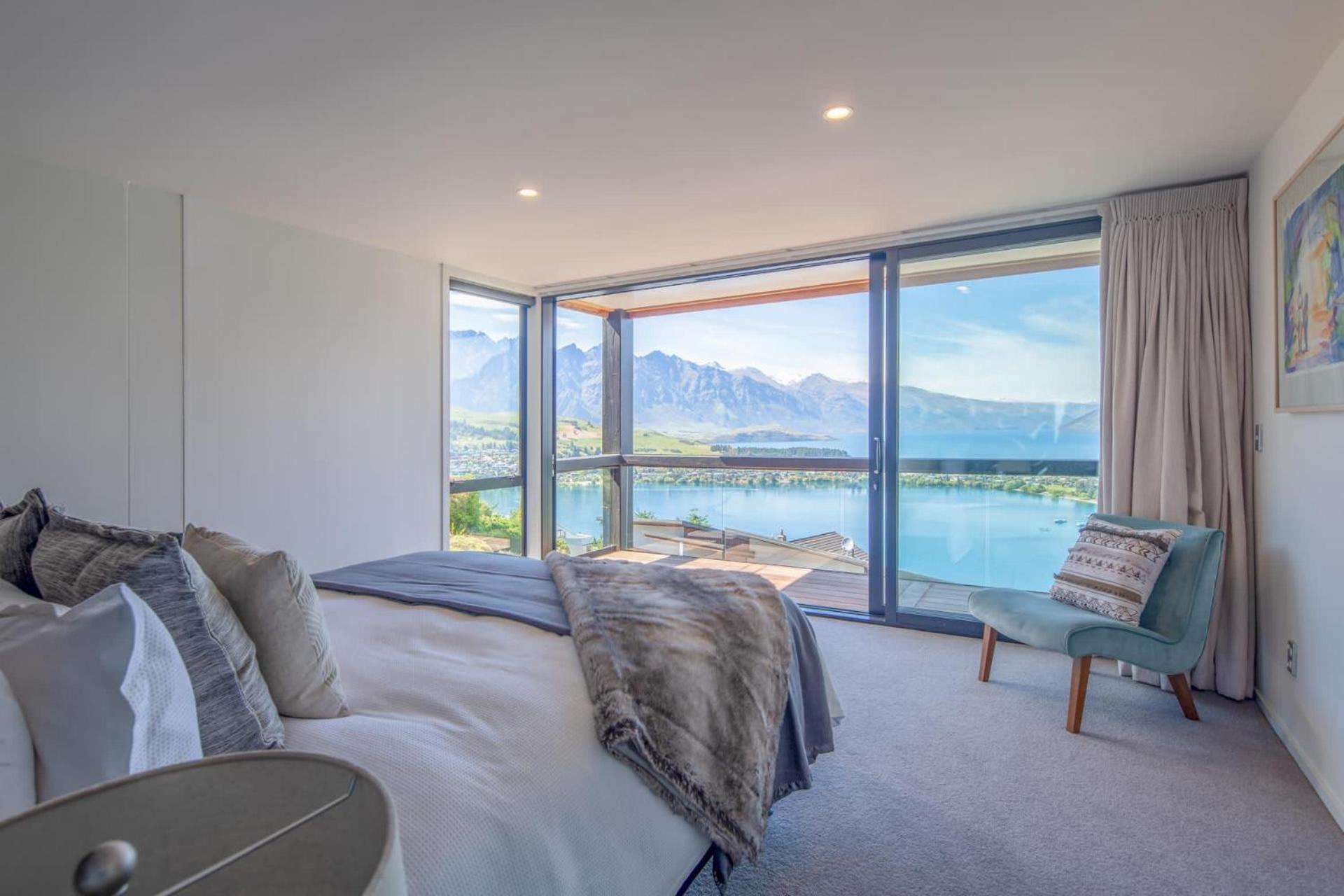 Highlands House- Views- Free Parking- Ac- Bbq Holiday home Queenstown