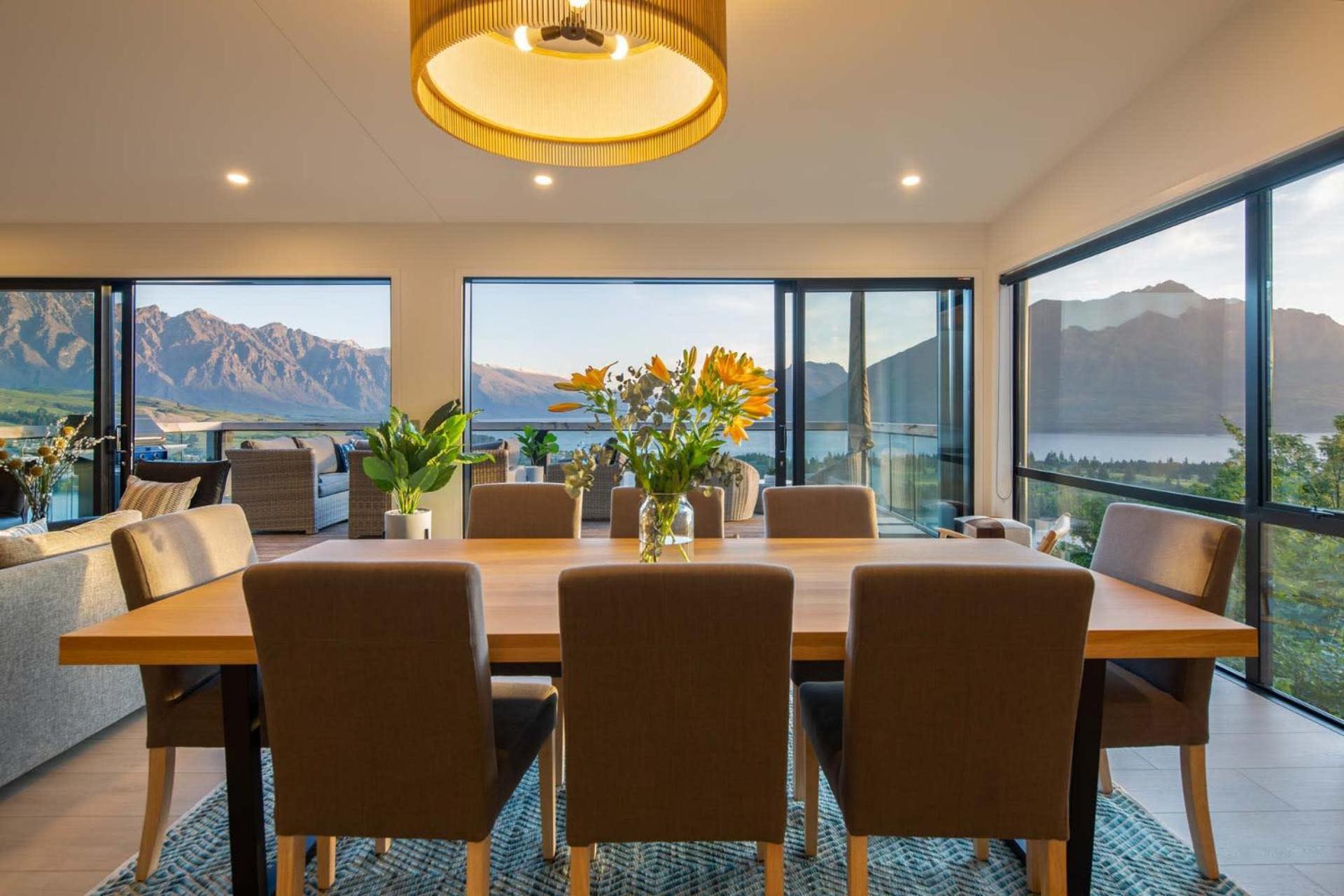 Highlands House- Views- Free Parking- Ac- Bbq * Queenstown