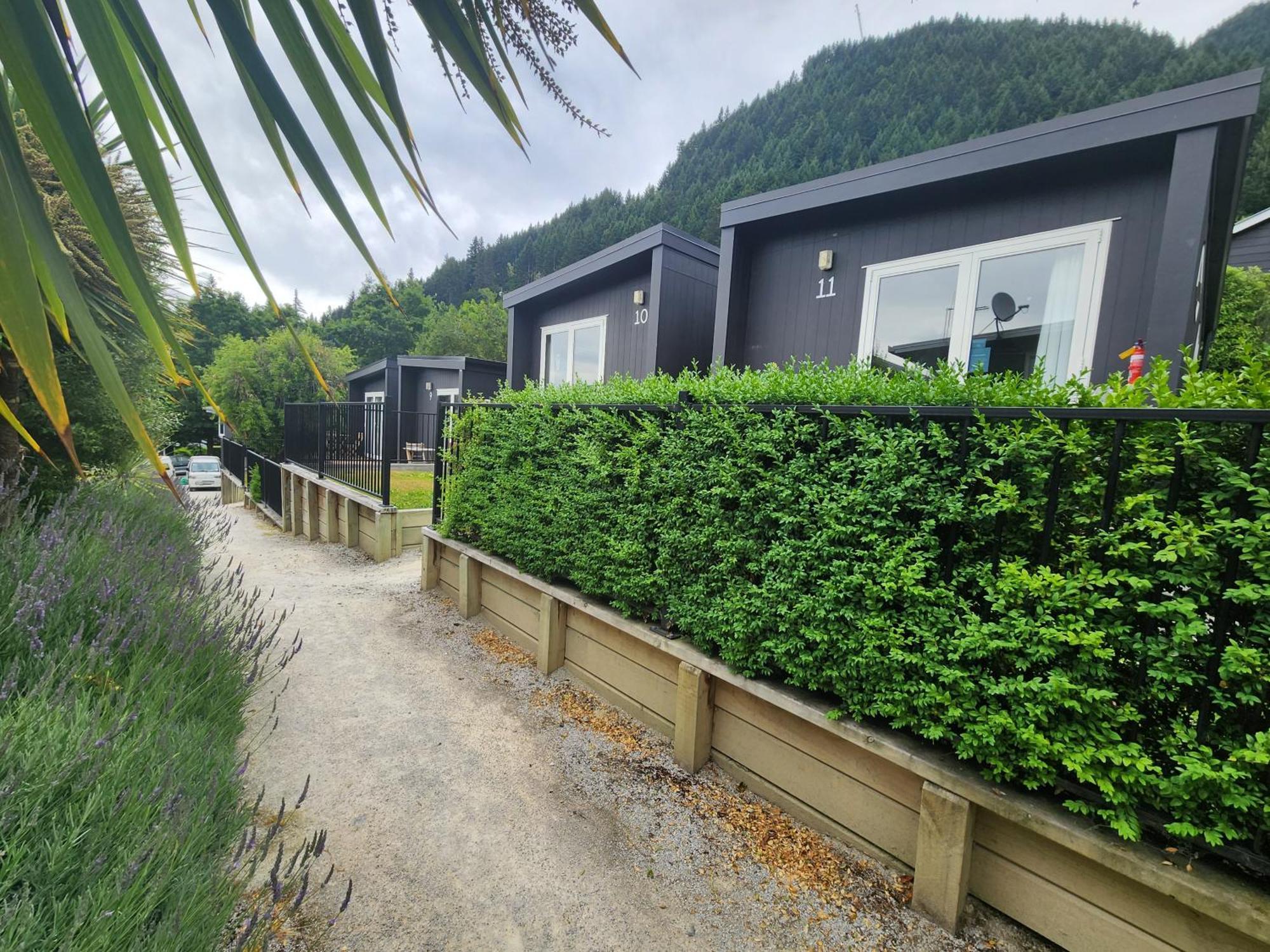 Pinewood Lodge Queenstown