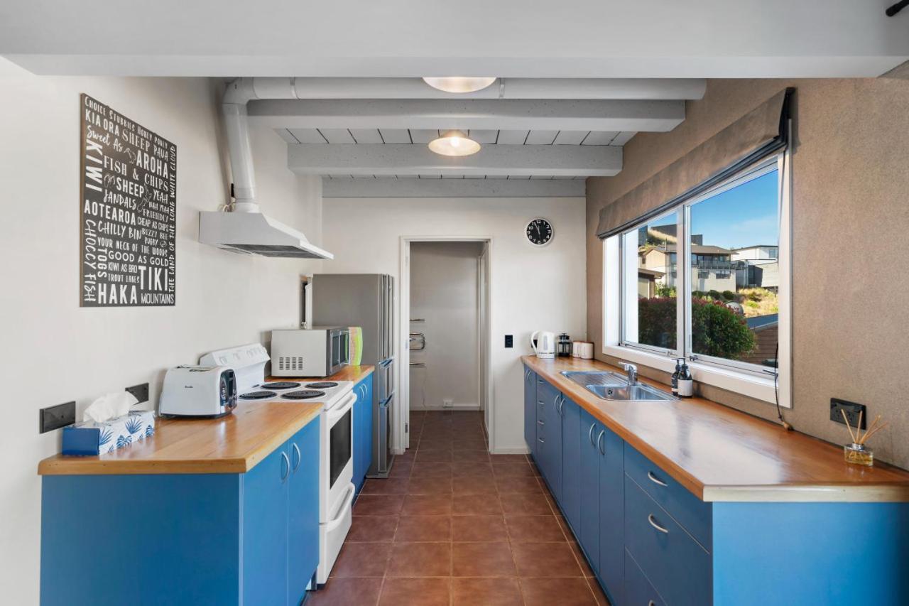 Hilltop Views Apartment *