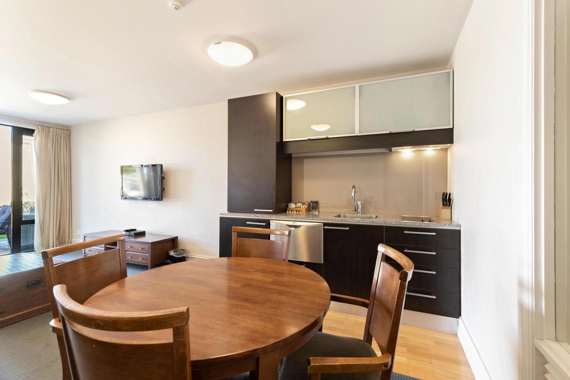 The Beacon - 2 Bedroom Town Center 606