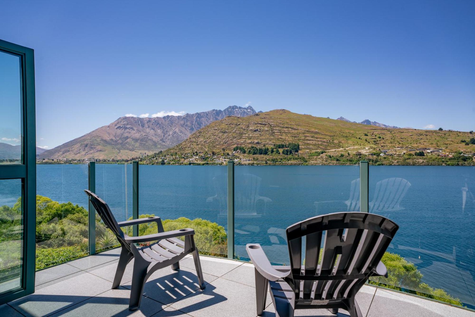 Apartment Lakefront Living At Remarkables Retreat - Eight *