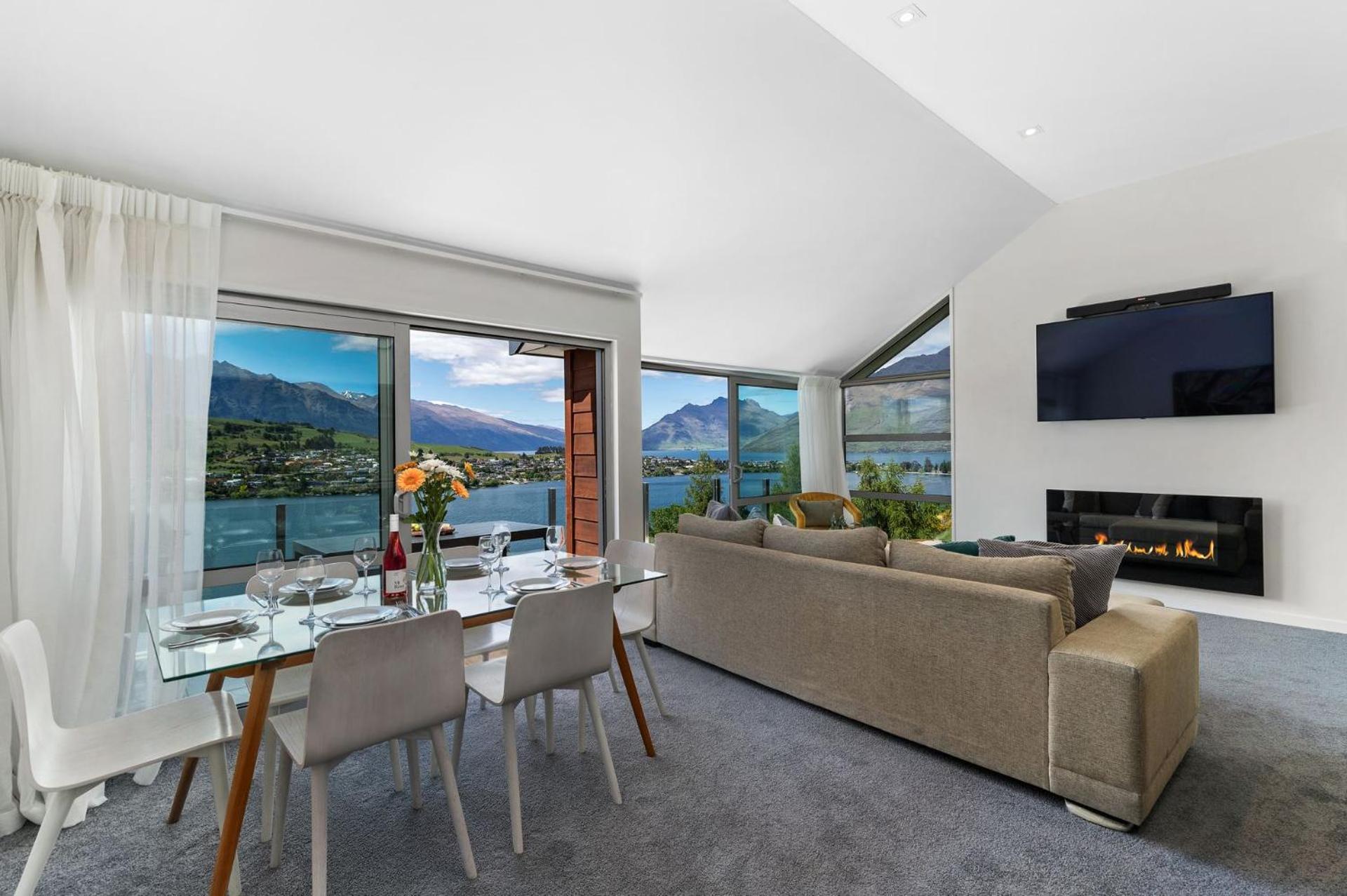 Remarkable Hideaway By Relaxaway Homes Holiday home