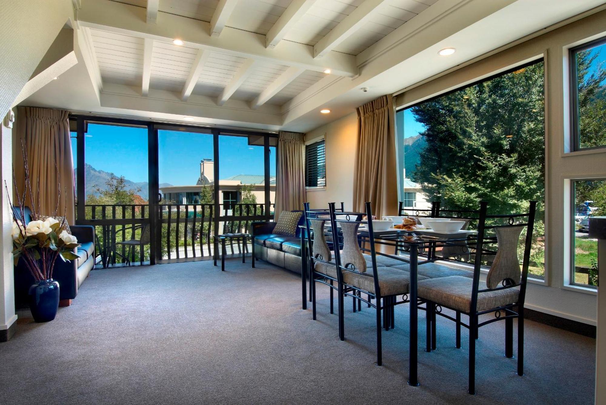 Hurley's Of 4* Queenstown
