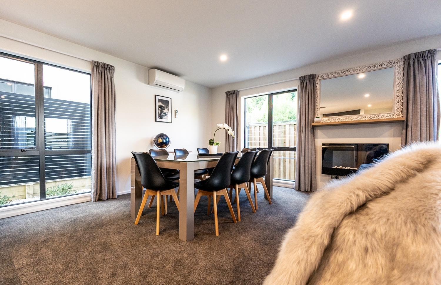 Holiday home Lusso - Unwind In Luxury And Relax In The Hot Tub