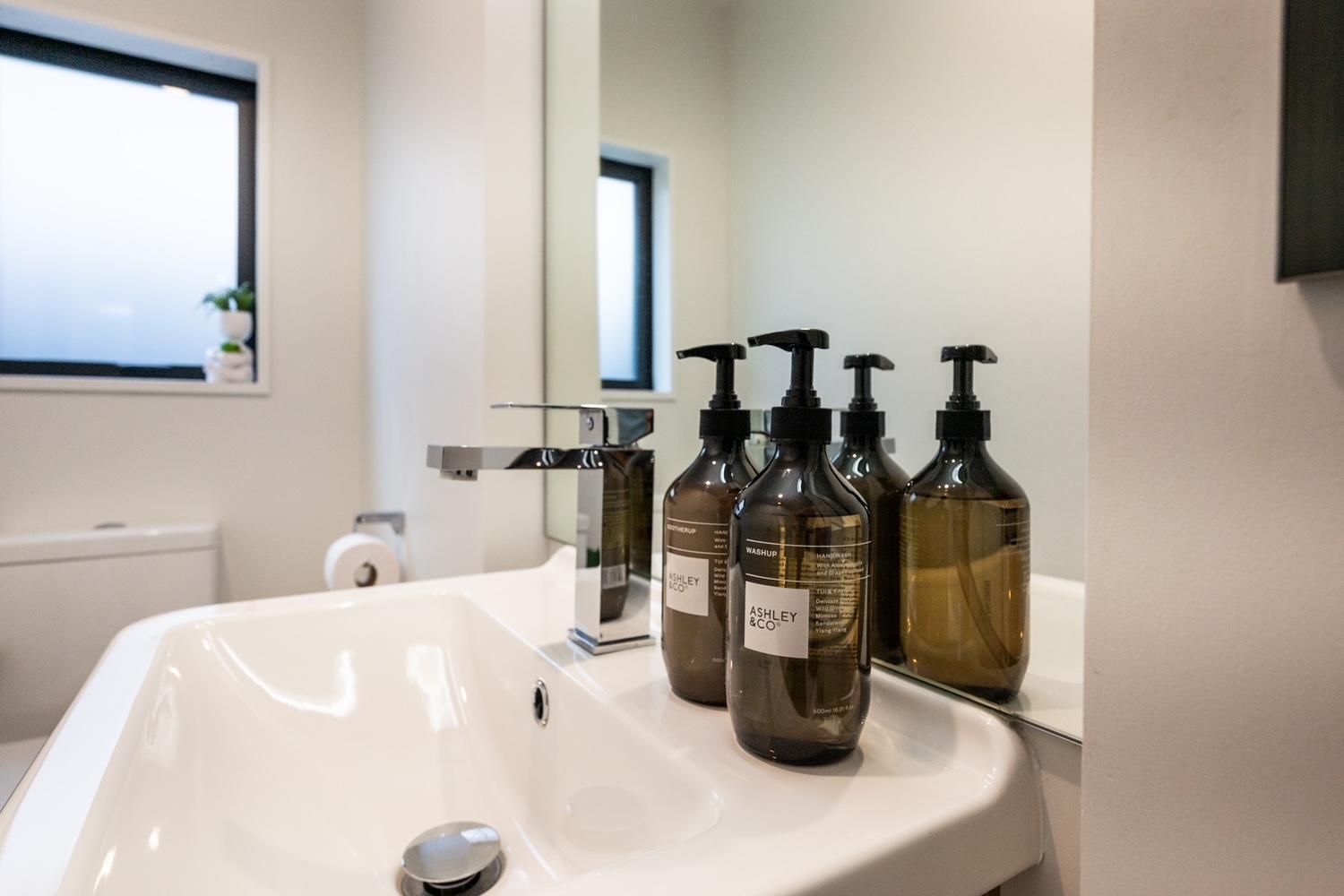 Lusso - Unwind In Luxury And Relax In The Hot Tub * Queenstown