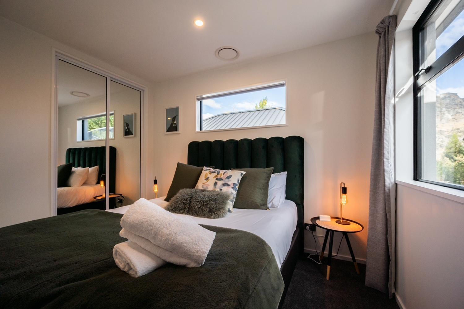 Holiday home Lusso - Unwind In Luxury And Relax In The Hot Tub