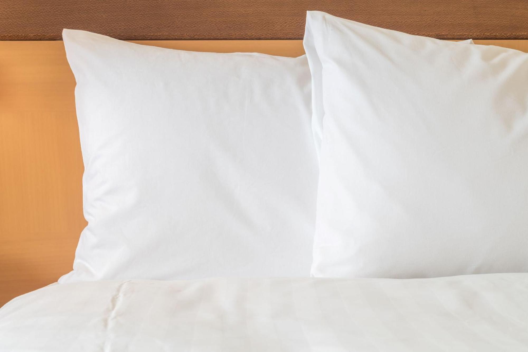 Crowne Plaza By Ihg 4*