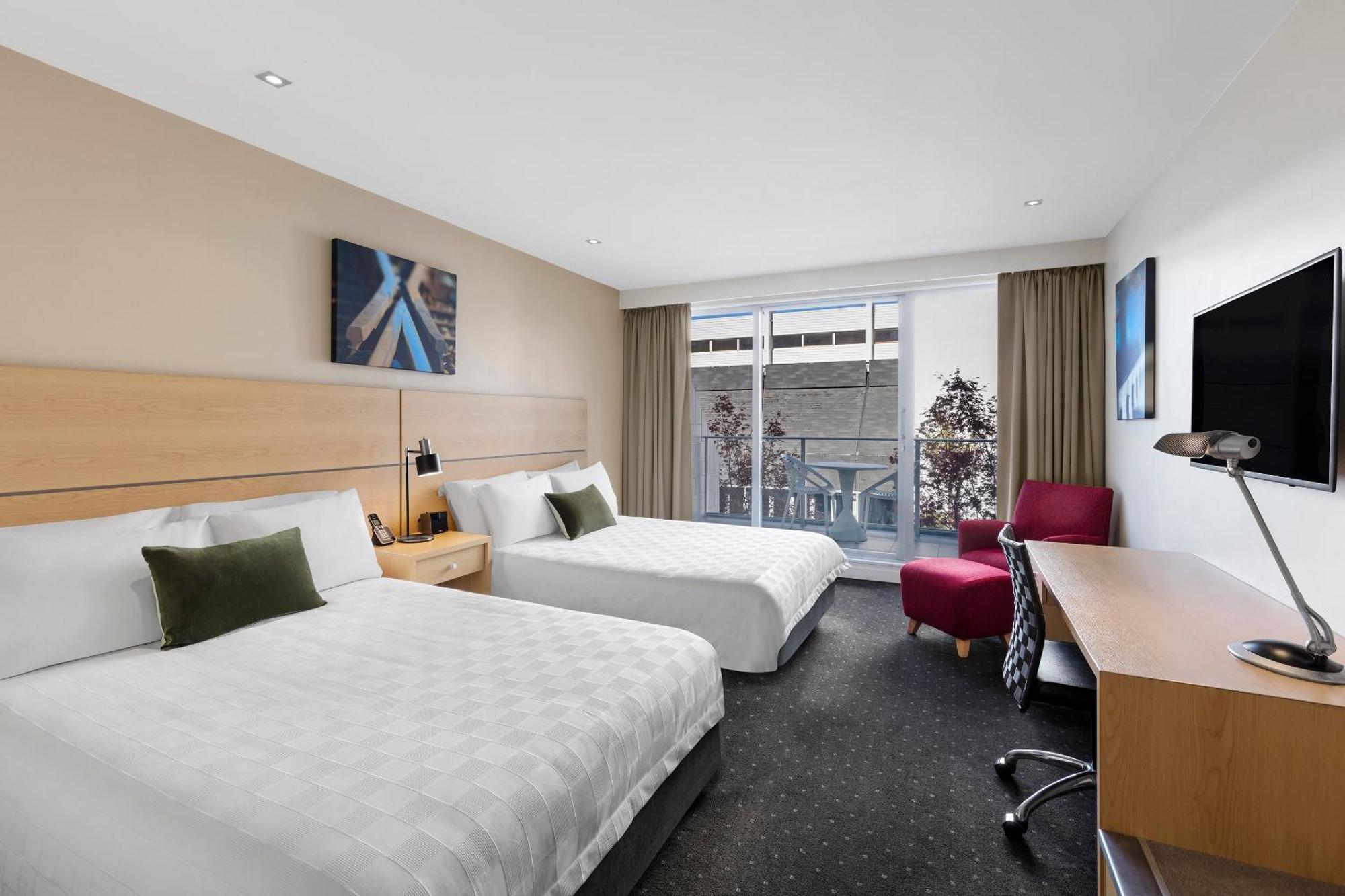 Hotel Crowne Plaza By Ihg 4*