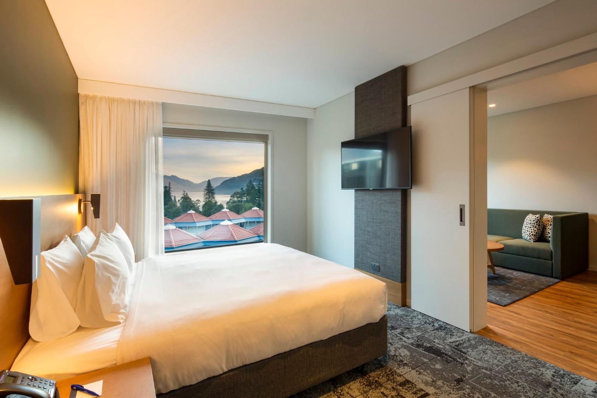 Express & By Ihg Queenstown