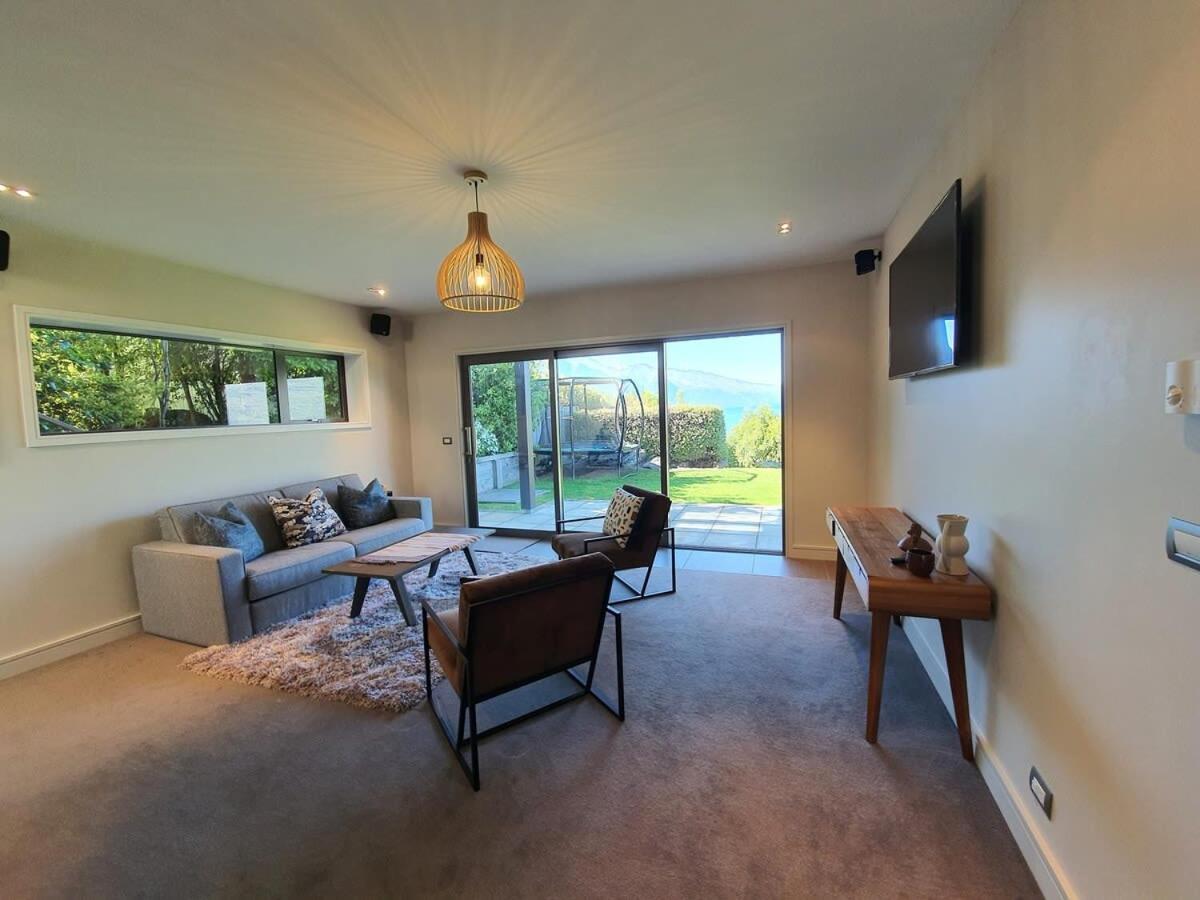 Holiday home Private Retreat - Stunning & Mountain Views *