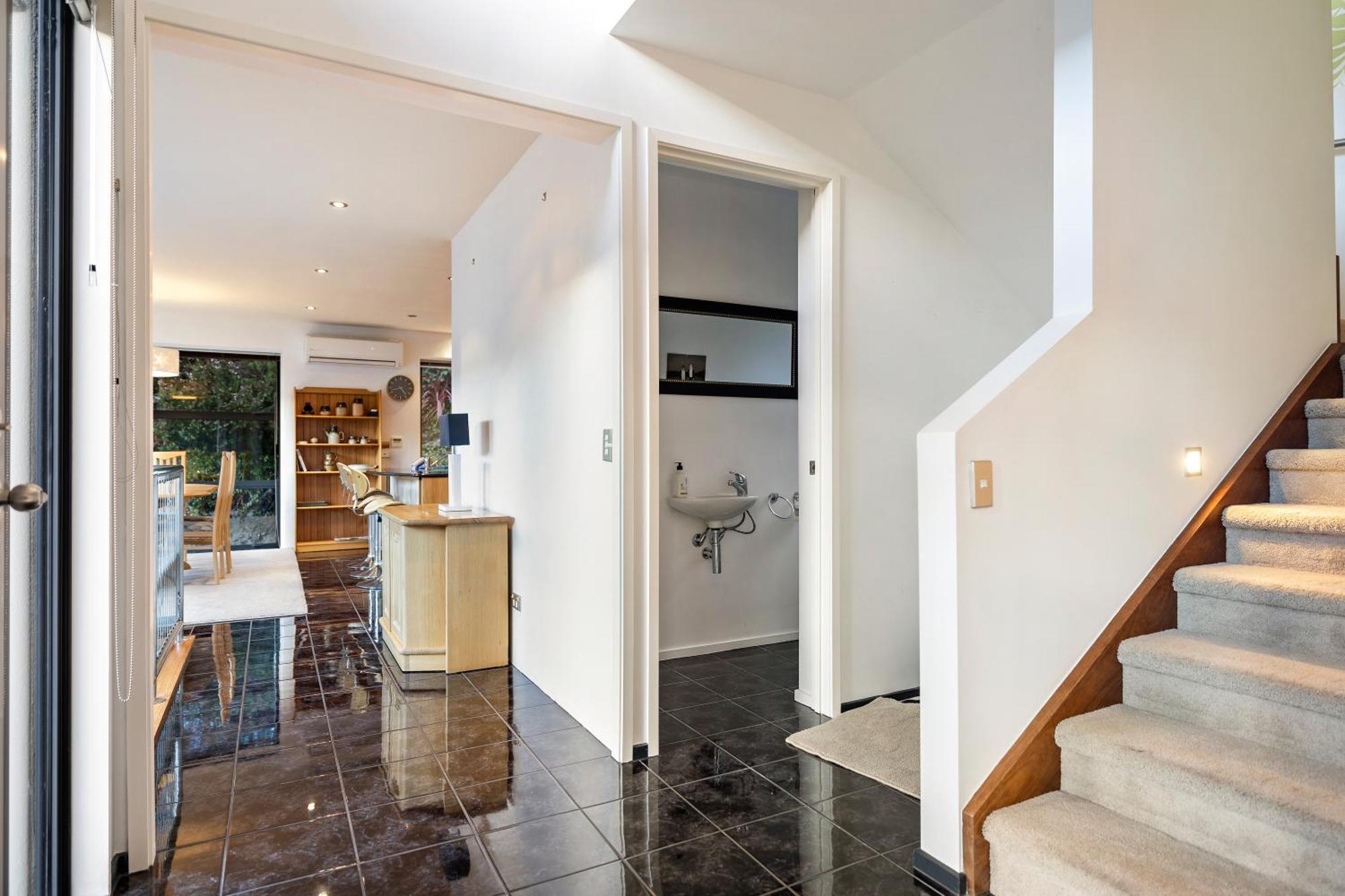 Peninsula Retreat - Pool Holiday home