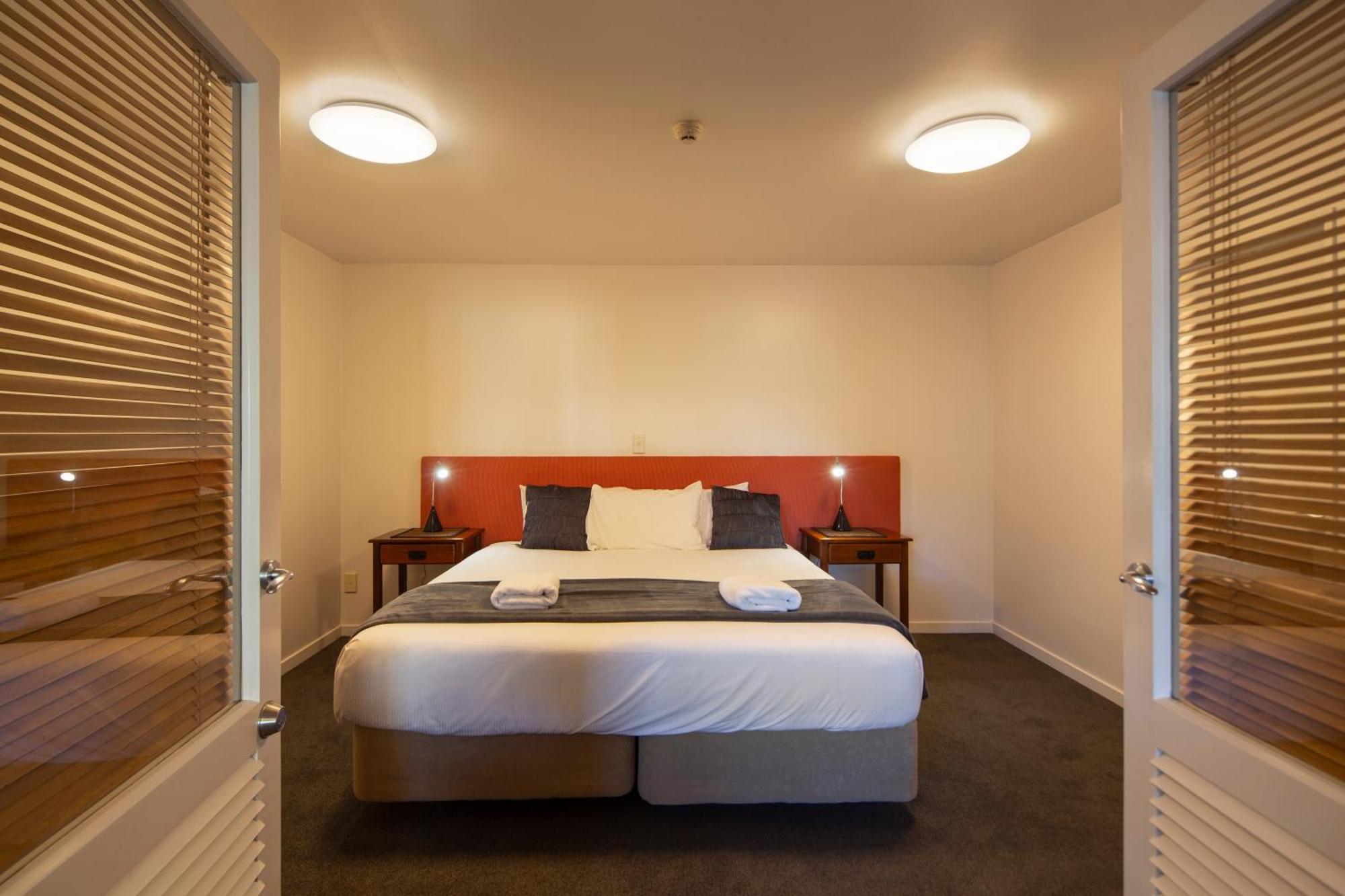 The Glebe Aparthotel 4*
