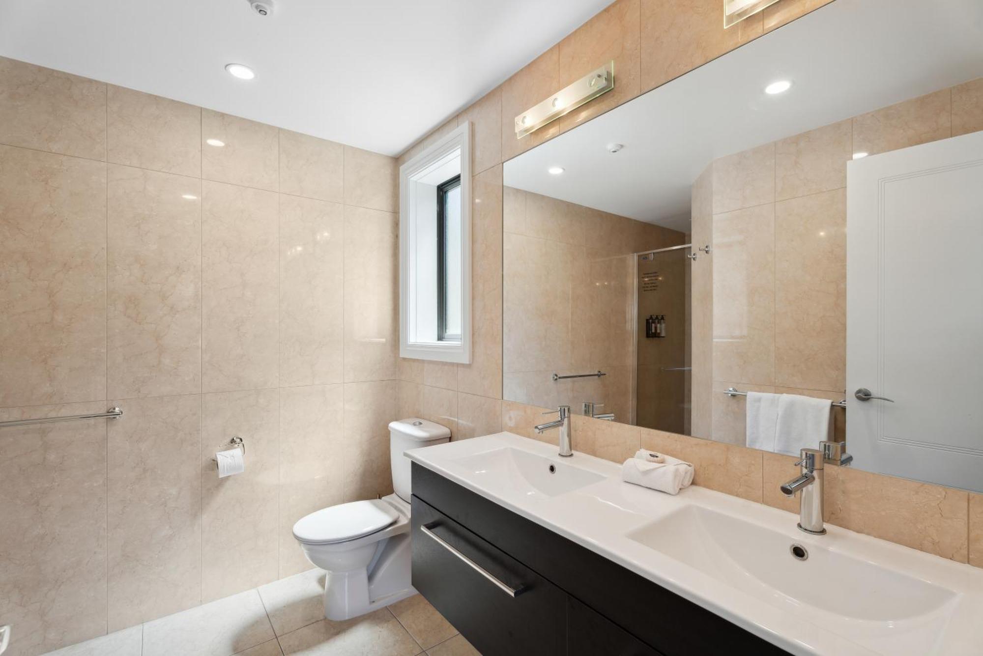 Luxury 6-bedroom Penthouse - The Beacon With 3 Spas *