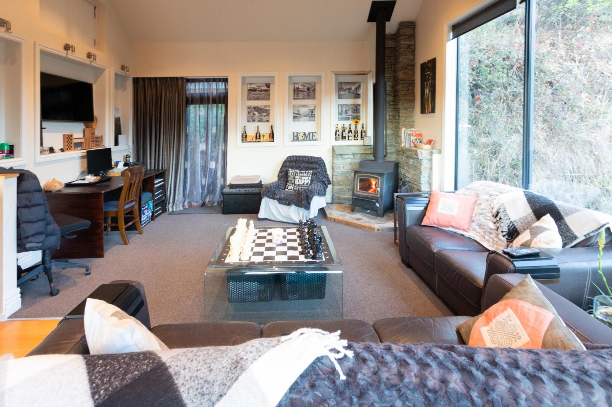 The Loft At Sixty-7 Homestay Queenstown