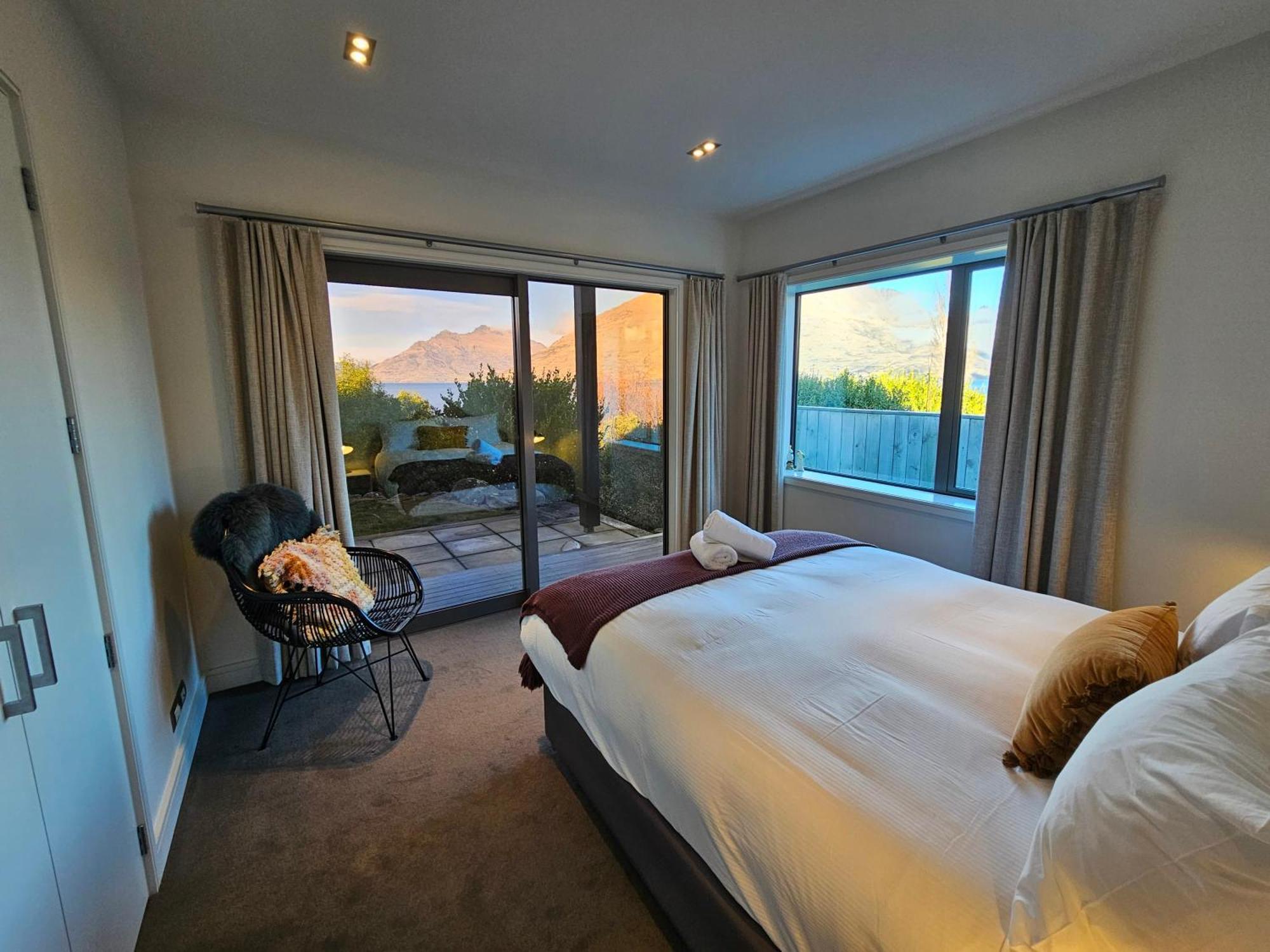 Holiday home Private Retreat - Stunning & Mountain Views *