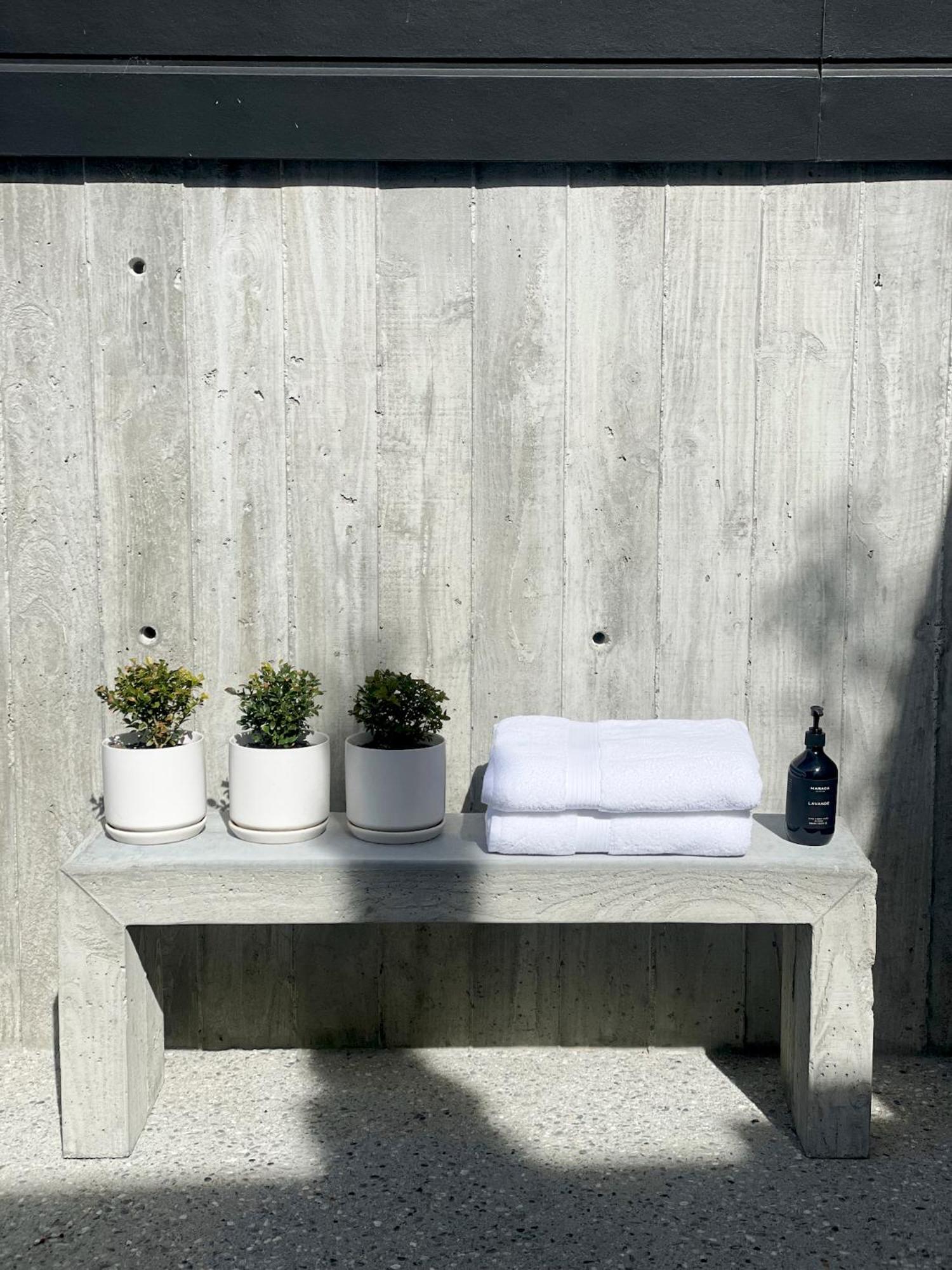 No.8 Apartment